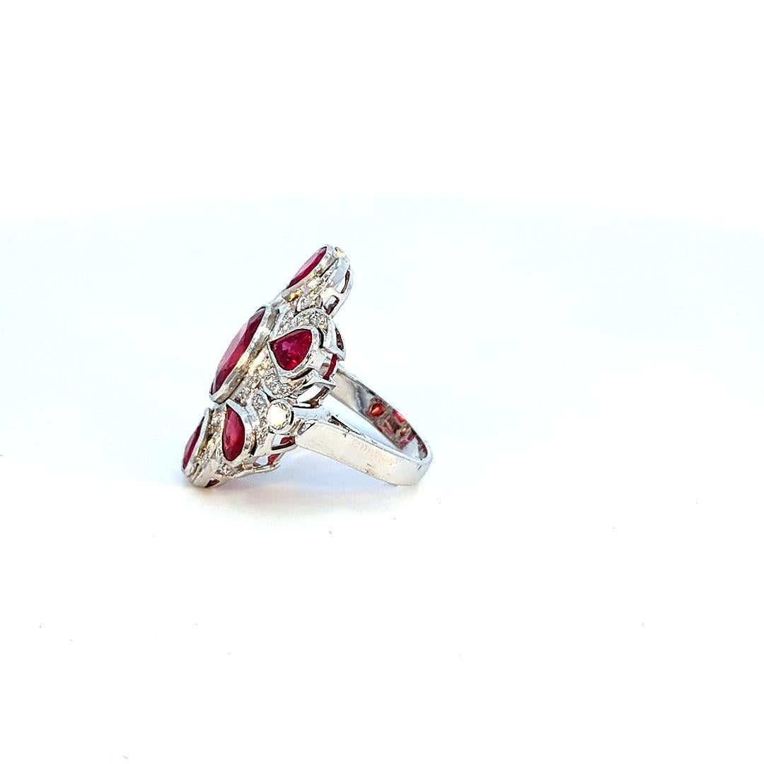 Art déco Bague en or 14K avec rubis et diamants de 9,20 carats en vente