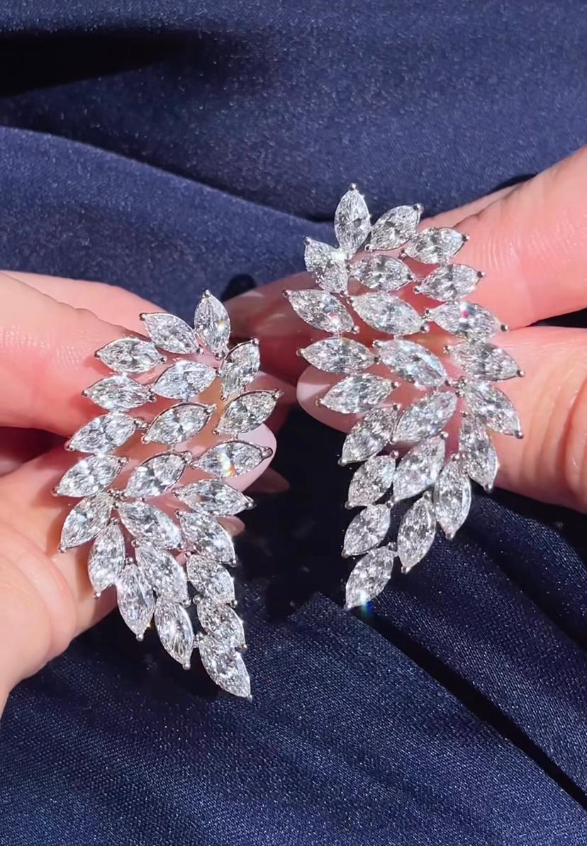 Contemporaneo 9,20 Carati Forma Marqusie Nature  Orecchini con diamanti in oro 18 carati in vendita