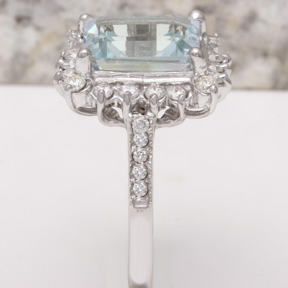 Rose Cut 9.20 Carat Natural Aquamarine and Diamond 14 Karat Solid White Gold Ring For Sale