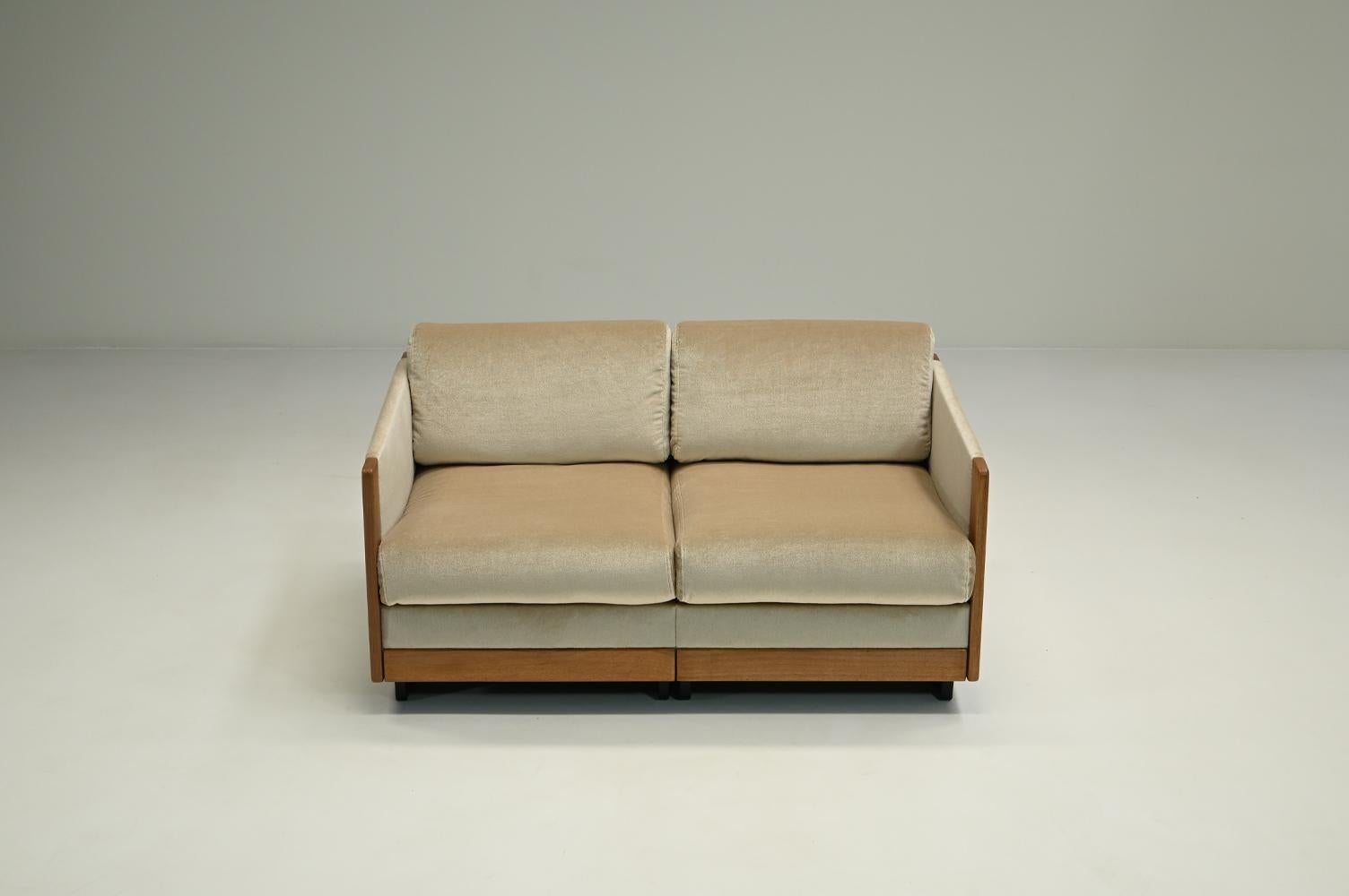 Milieu du XXe siècle Canapé 920 d'Afra & Tobia Scarpa pour Cassina, Italie, années 1960 en vente