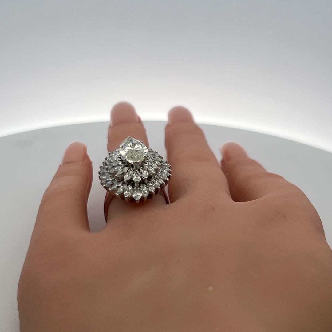 9.20ct Marquise Cut Platinum Diamond Cluster Vintage Cocktail Ring (H-N VS-I1) en vente 4