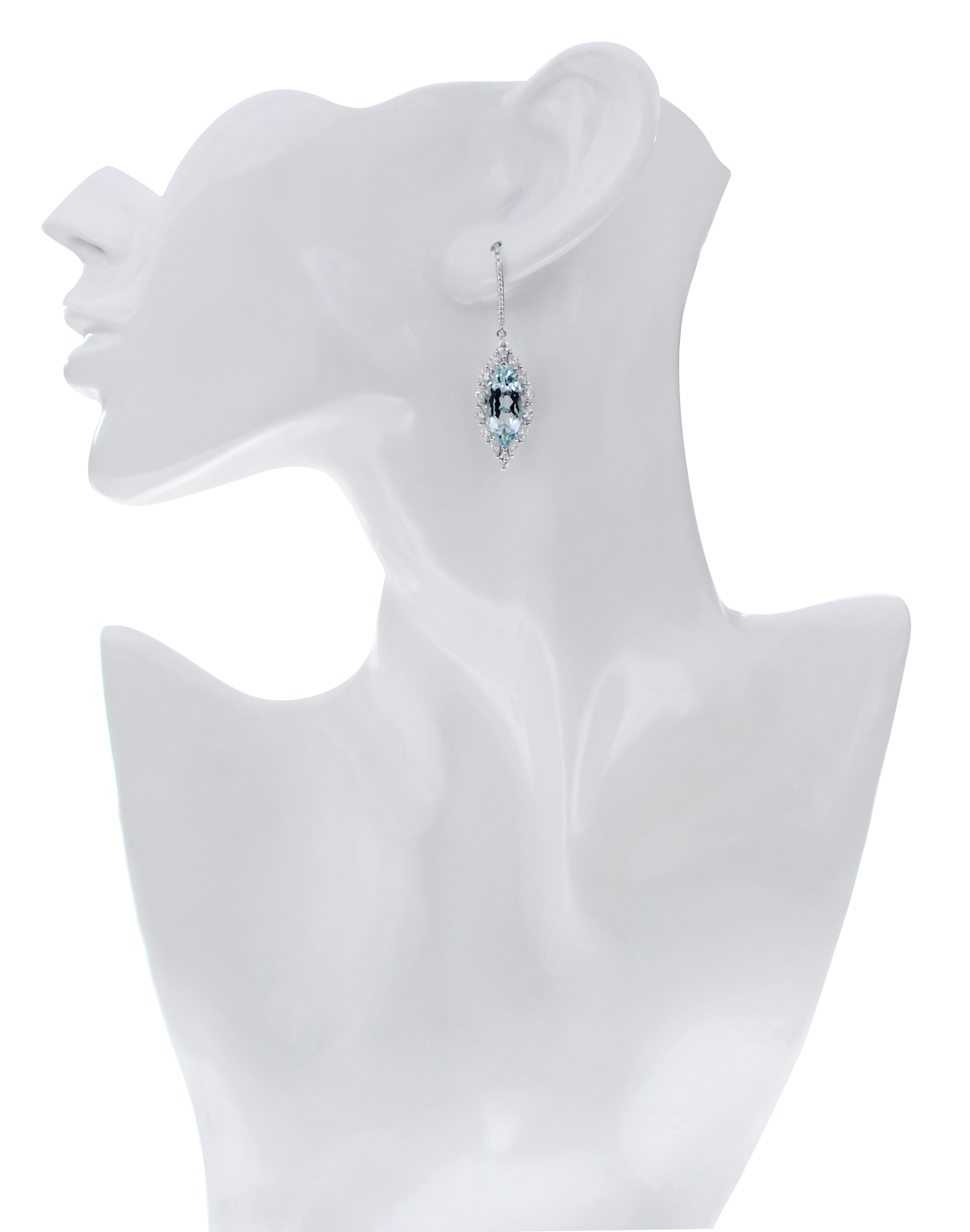 9.20Cts Aquamarine Marquise & Diamond Earing in 18 Karat White Gold Drop Earring In New Condition For Sale In JAIPUR, IN