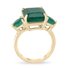 9.21tcw 18K Emerald Cut & Round Emerald Three-Stone Ring - Lush Green 585 Gold