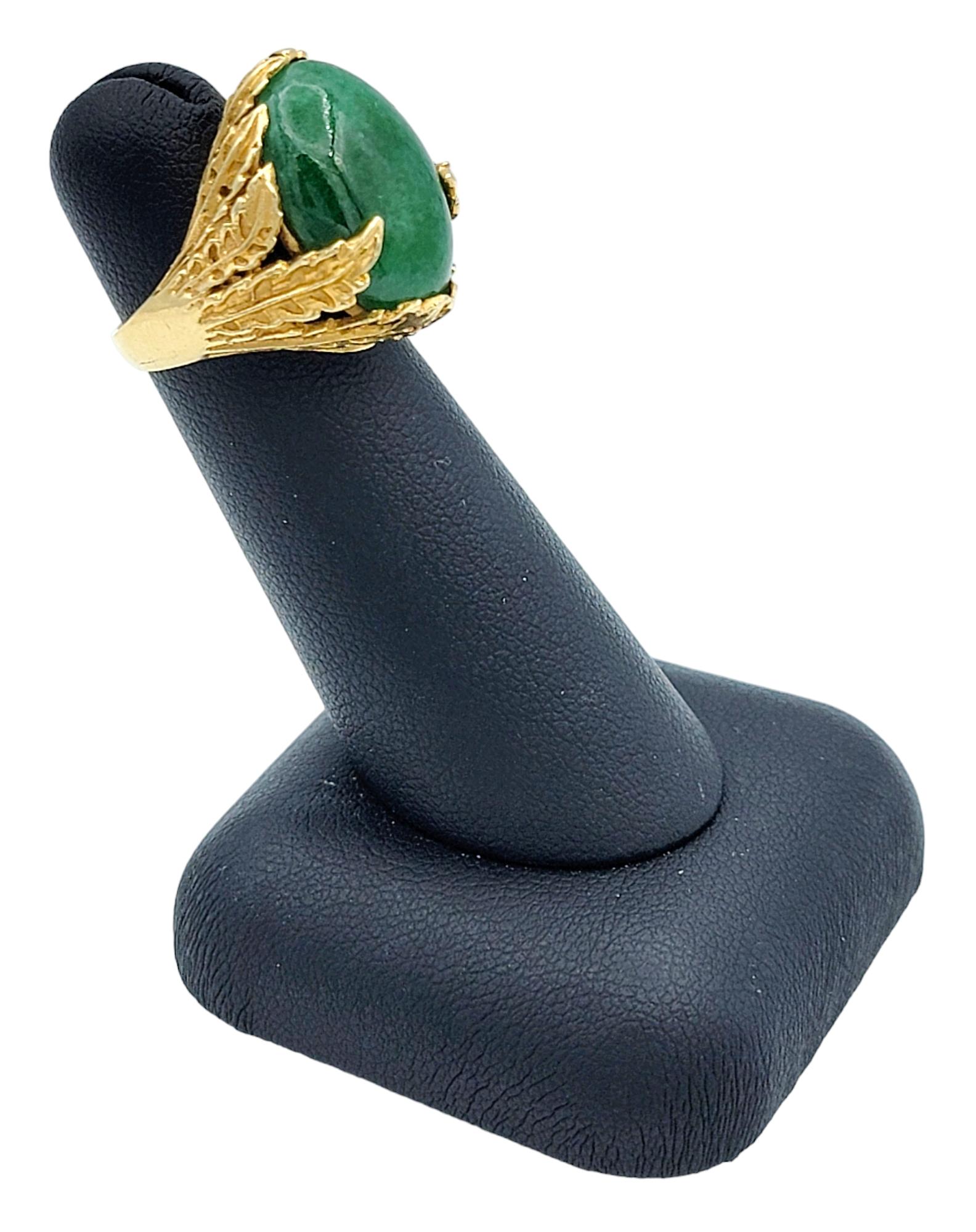 9.22 Carat Oval Cabochon Green Jade Ring with Leaf Design in 14 Karat Gold For Sale 4