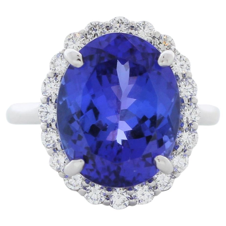 9.22 Carat Weight Oval Bluish Violet & Tanzanite Round Diamond Ring In 14K WG For Sale