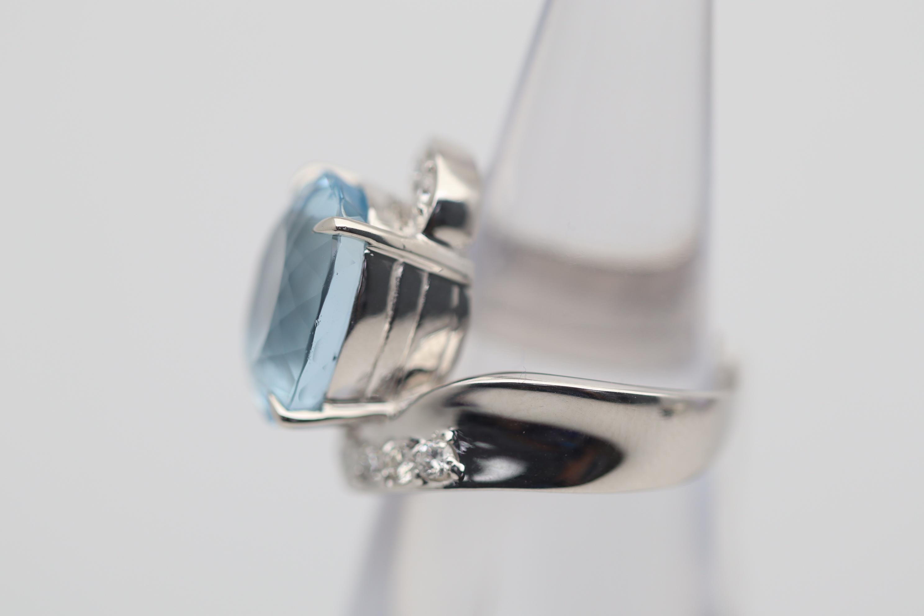 Platinring mit 9,24 Karat Aquamarin und Diamant im Zustand „Neu“ im Angebot in Beverly Hills, CA
