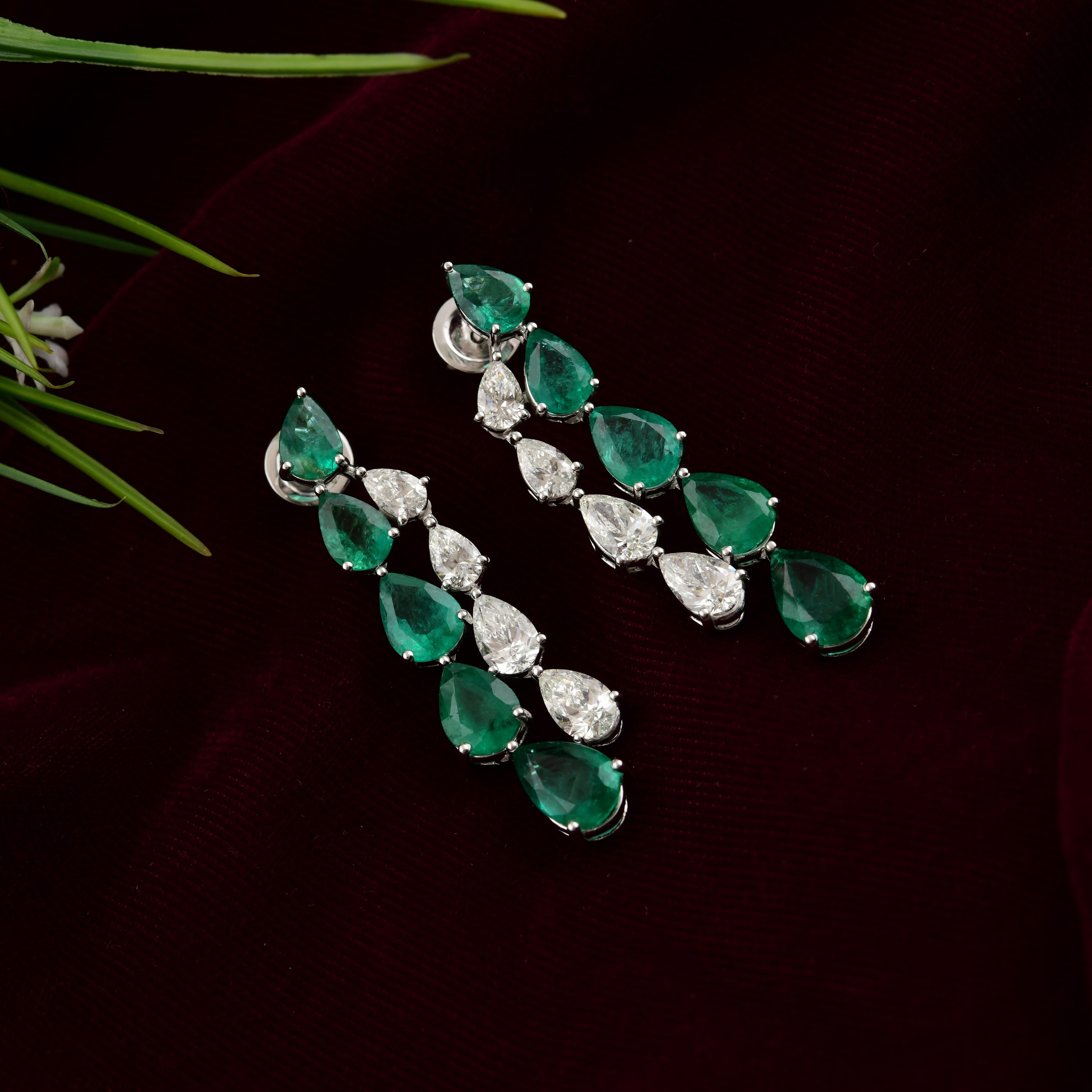 9,24 Karat Sambia Smaragd Diamant Tropfen Ohrringe 18k Weißgold Feiner Schmuck im Zustand „Neu“ im Angebot in Diera, Dubai