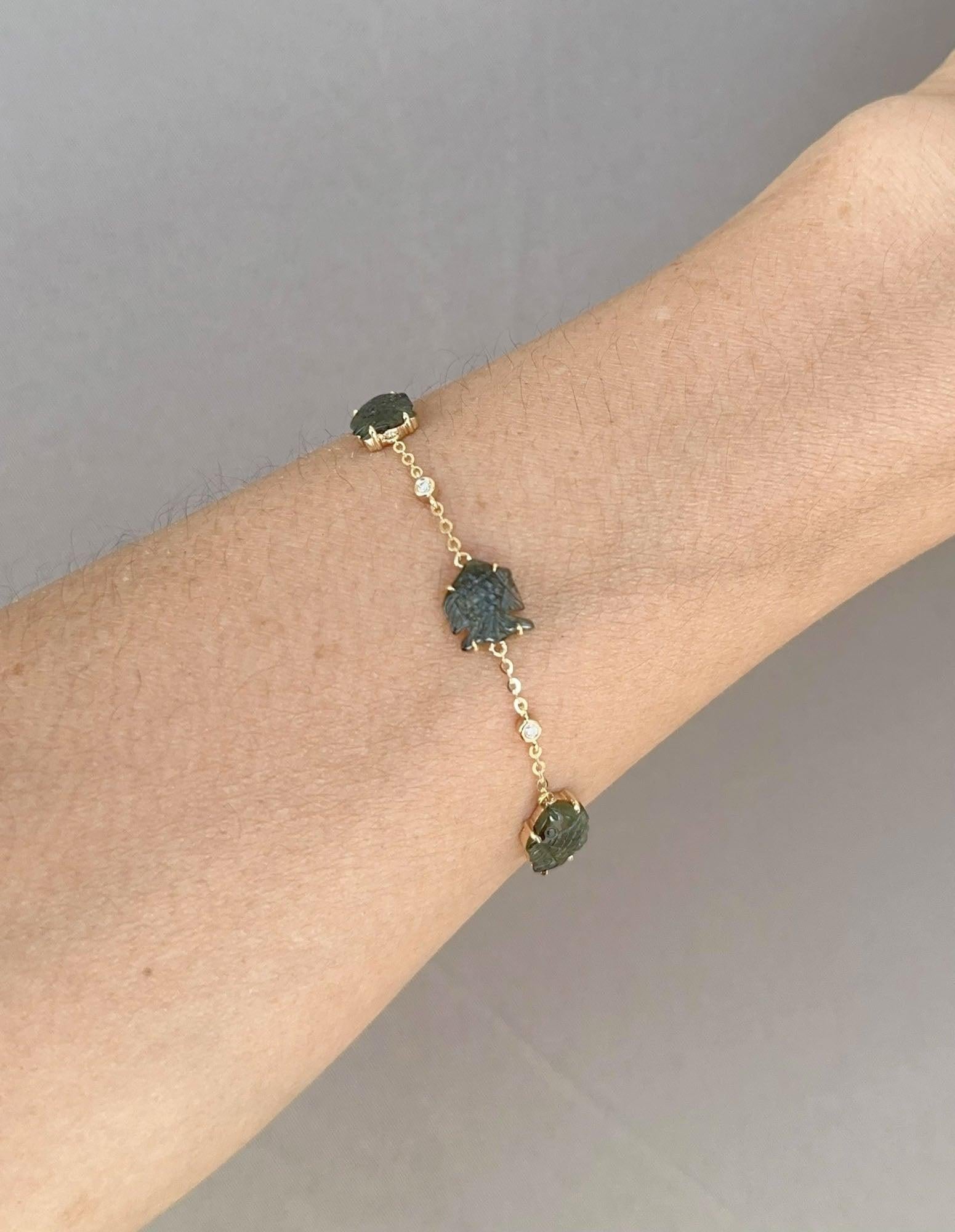 9.24ctw Teal Sapphire Fish Carving with Diamond Bubbles Bracelet 14K Gold 7