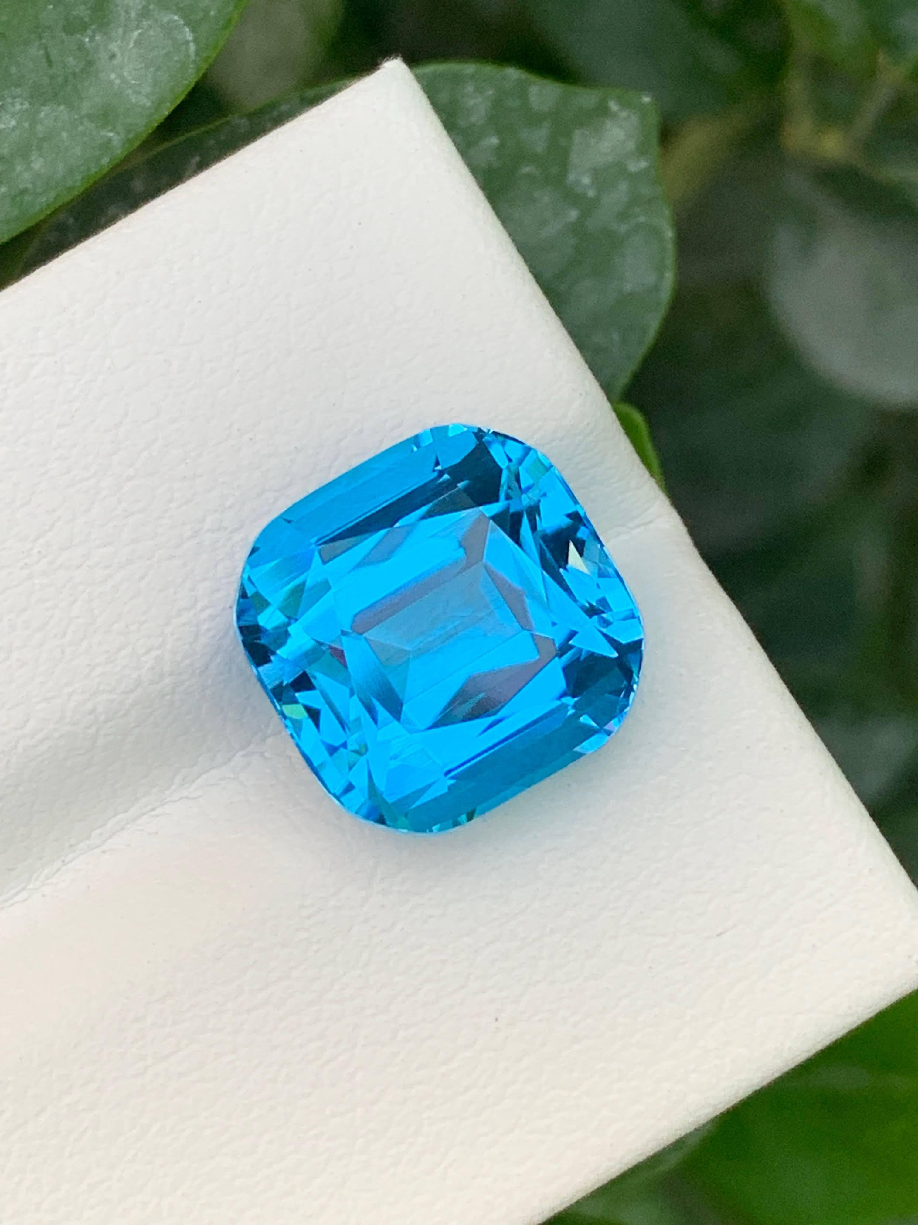 Taglio cuscino 9,25 Carati Nature sciolti Topazio Blu Elettrico Pietra Taglia Cuscino Gemma Africana in vendita