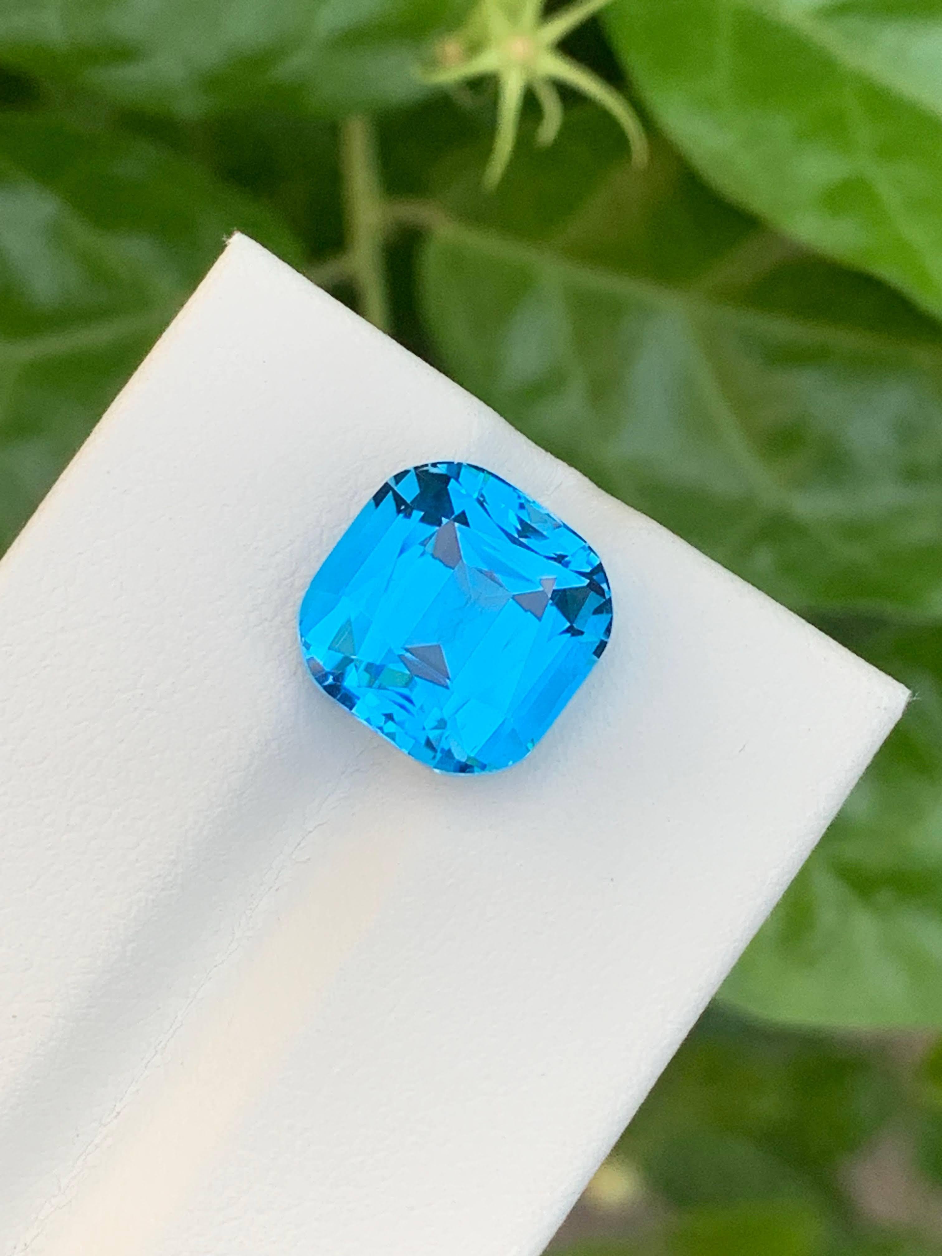 9,25 Carati Nature sciolti Topazio Blu Elettrico Pietra Taglia Cuscino Gemma Africana In condizioni Nuovo in vendita a Bangkok, TH