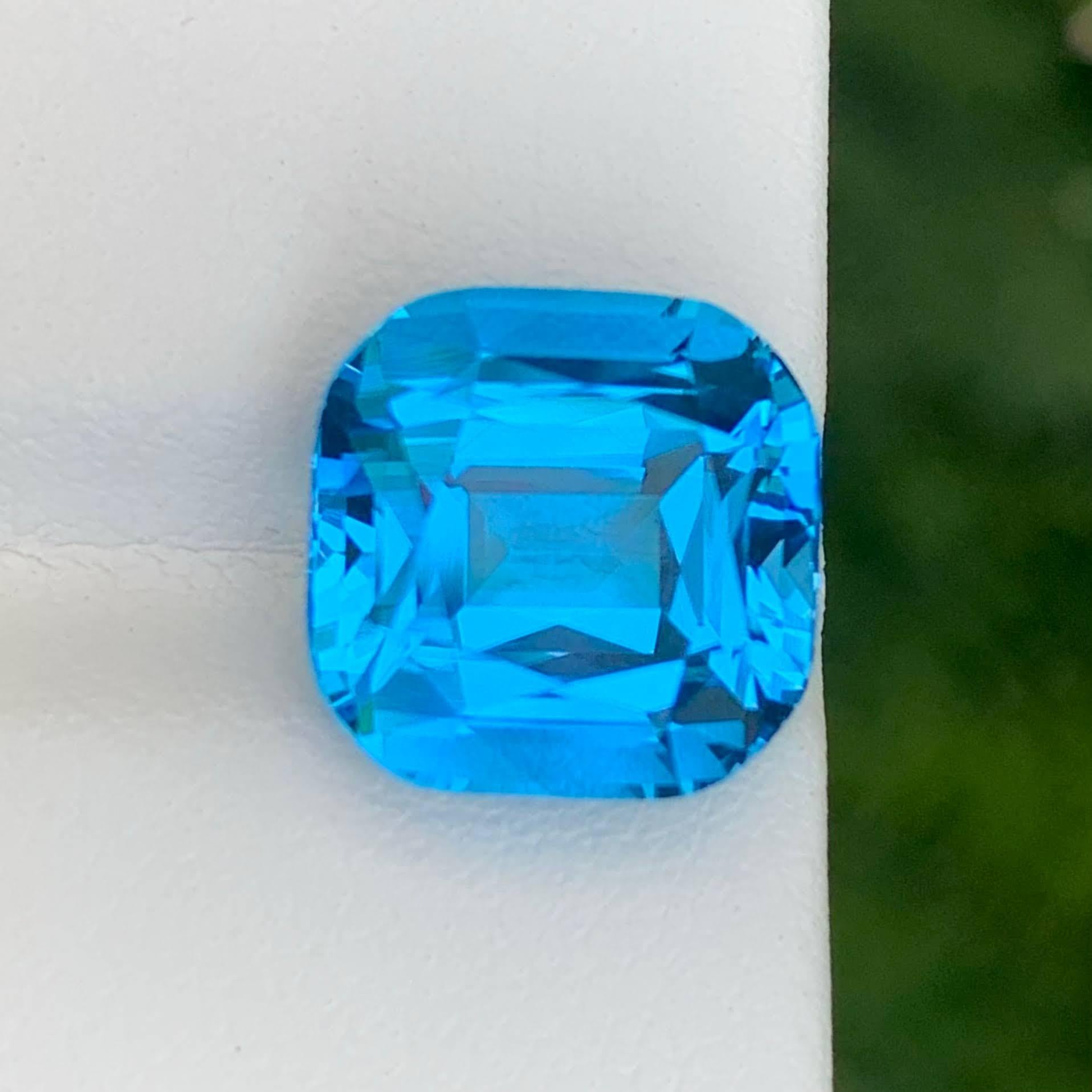 9,25 Carati Nature sciolti Topazio Blu Elettrico Pietra Taglia Cuscino Gemma Africana in vendita 2