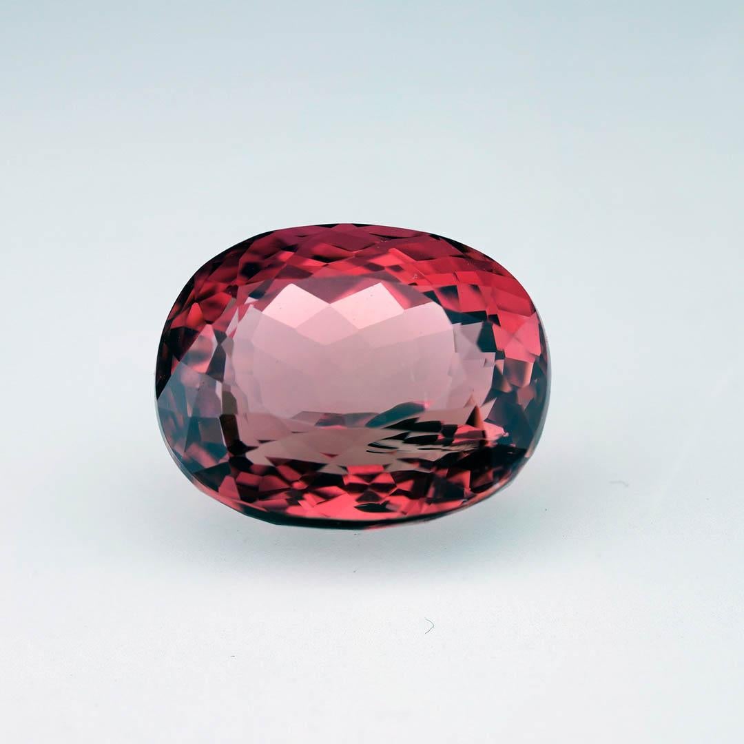 9.25 Carat Rubellite Gemstone In New Condition For Sale In New York, NY