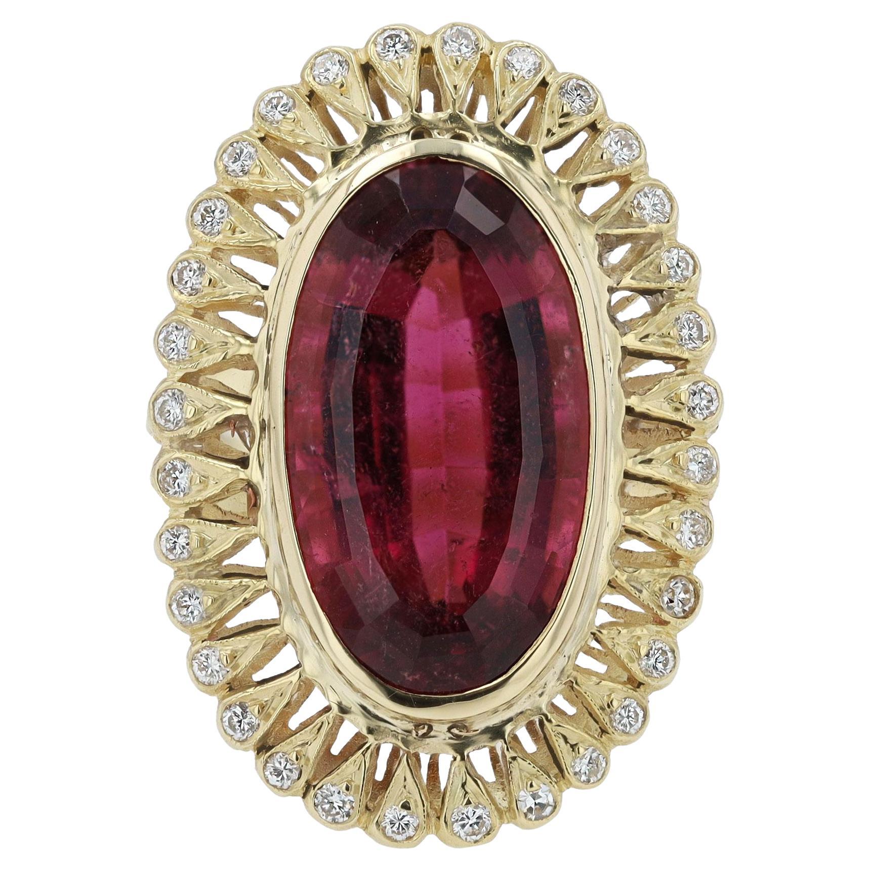 Anello cocktail vintage con tormalina rubellite e diamanti da 9,25 carati in vendita