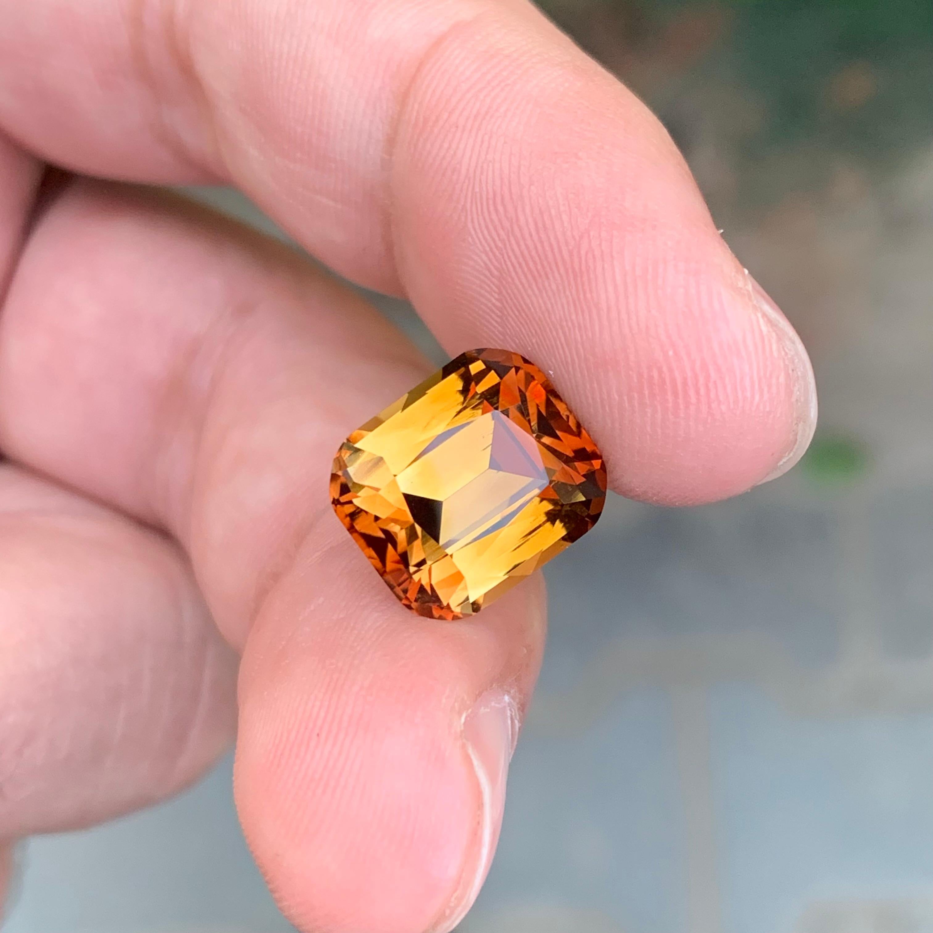 9.25 Carat Stunning Loose Heated Topaz Cushion Shape Gem For Sale 3