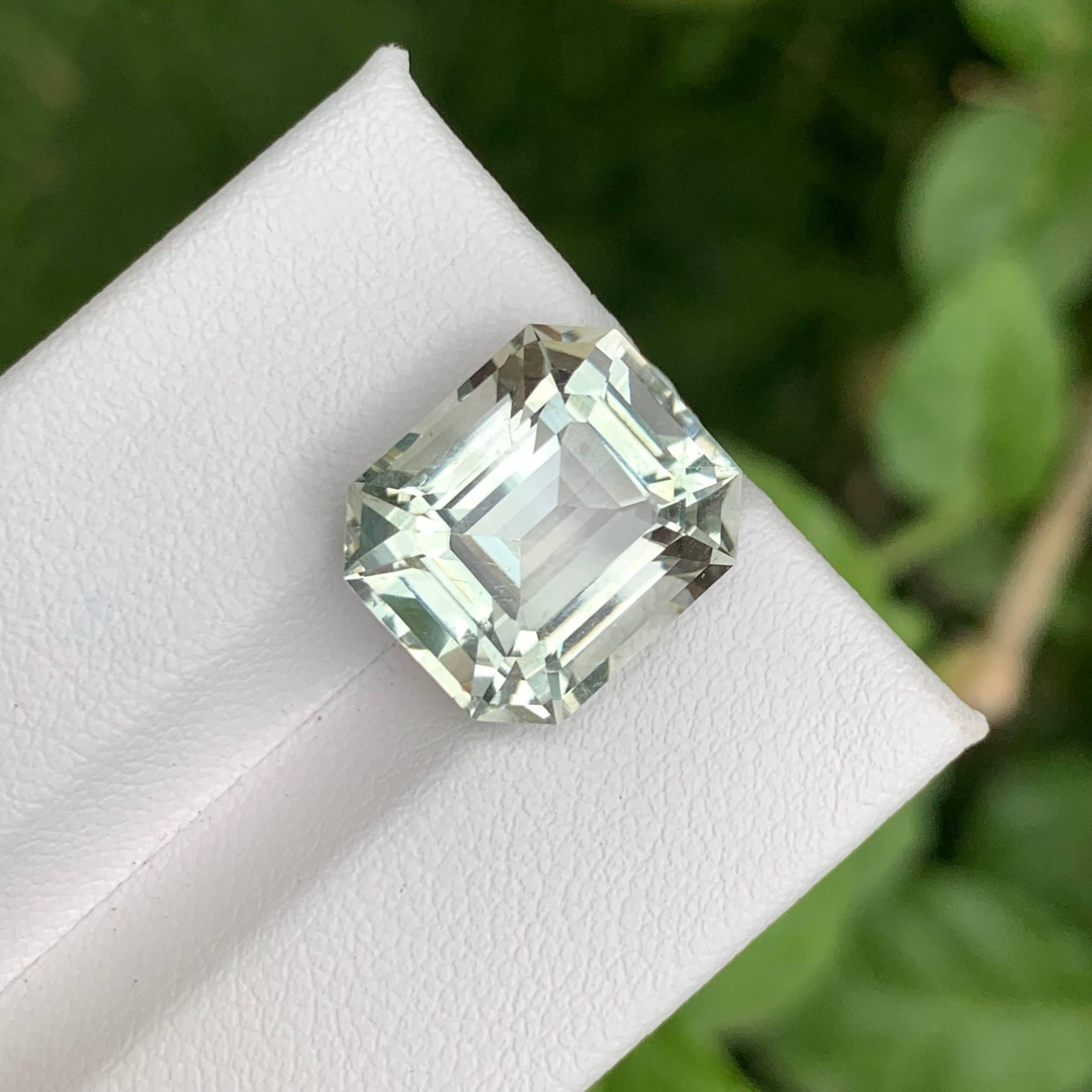 Taglio smeraldo 9.25 carats Greenish Amethyst Stone Emerald Cut Natural African Gemstone in vendita