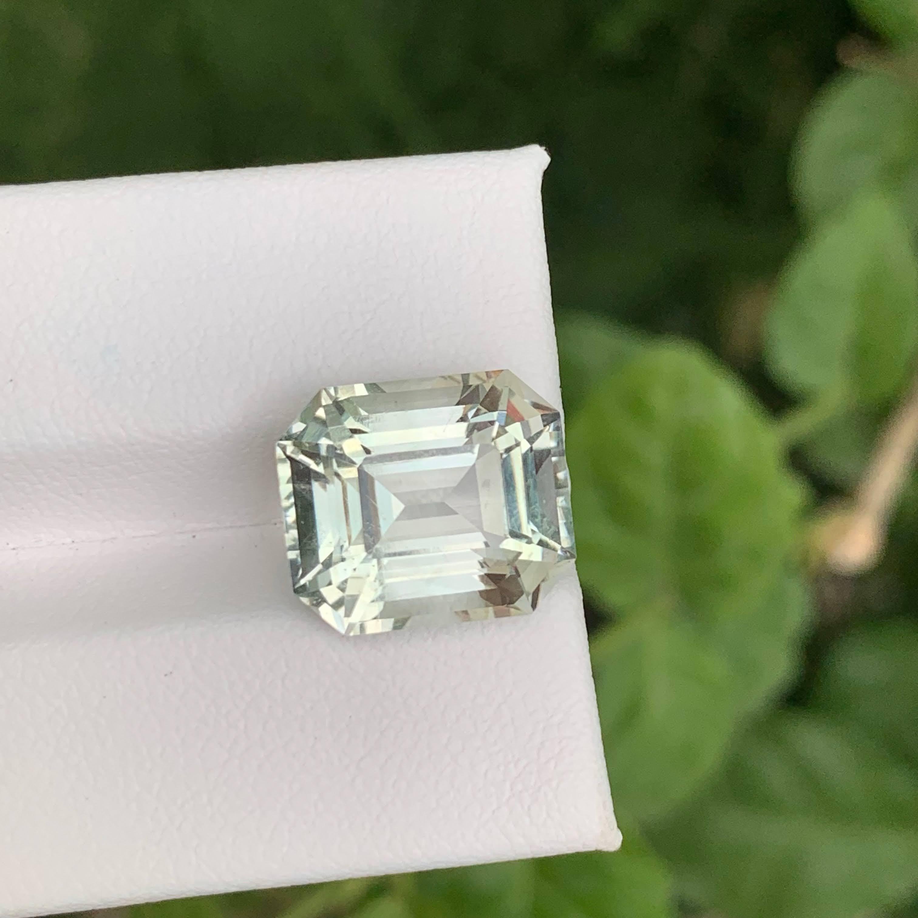 9.25 carats Greenish Amethyst Stone Emerald Cut Natural African Gemstone in vendita 3