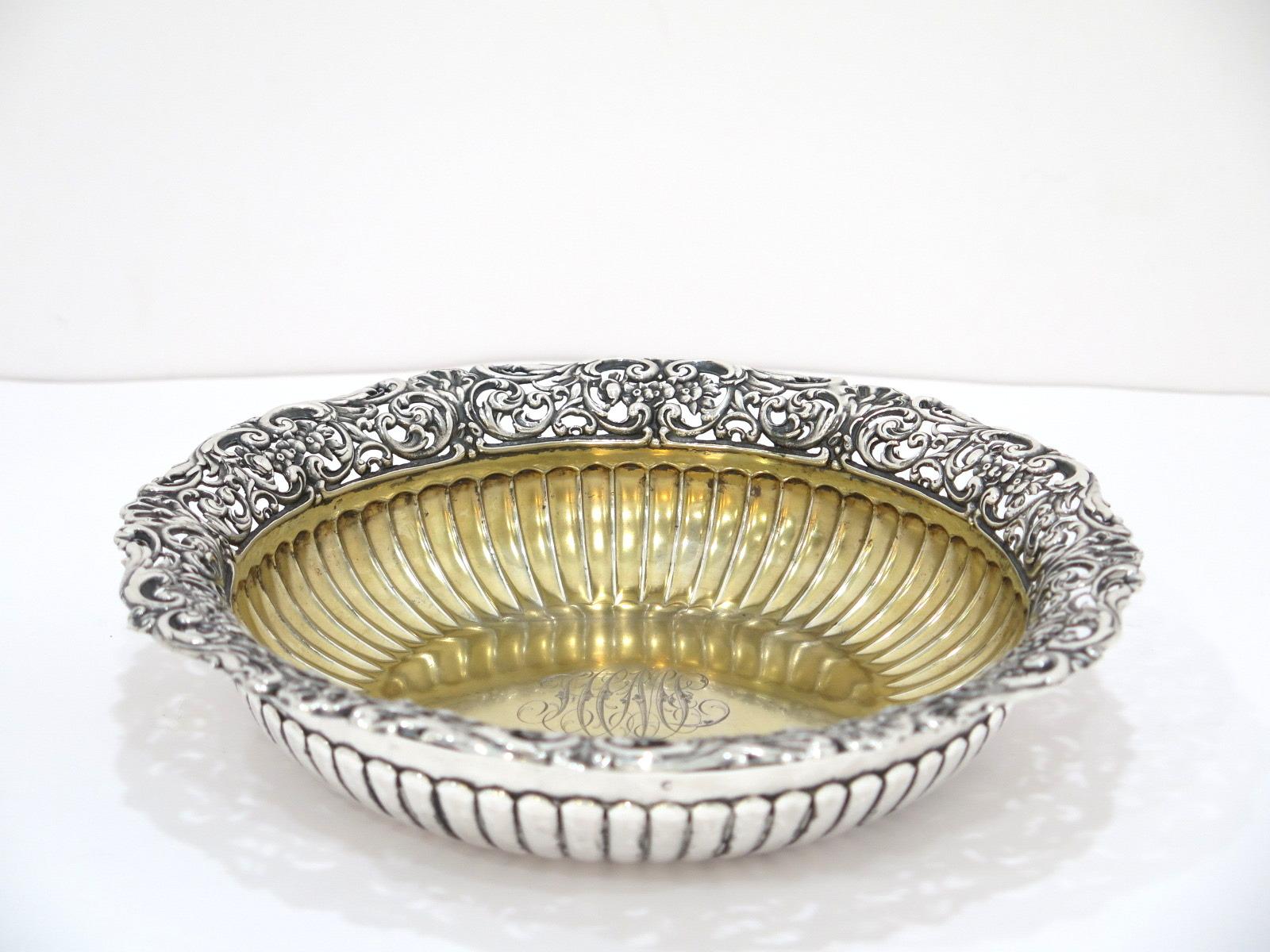 Sterling Silver Gilt Whiting Antique Floral Openwork Rim Serving Bowl In Good Condition In Brooklyn, NY
