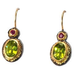 Used 925 Oxidized Silver Earrings 22 Karat Gold Peridot Ruby Earrings