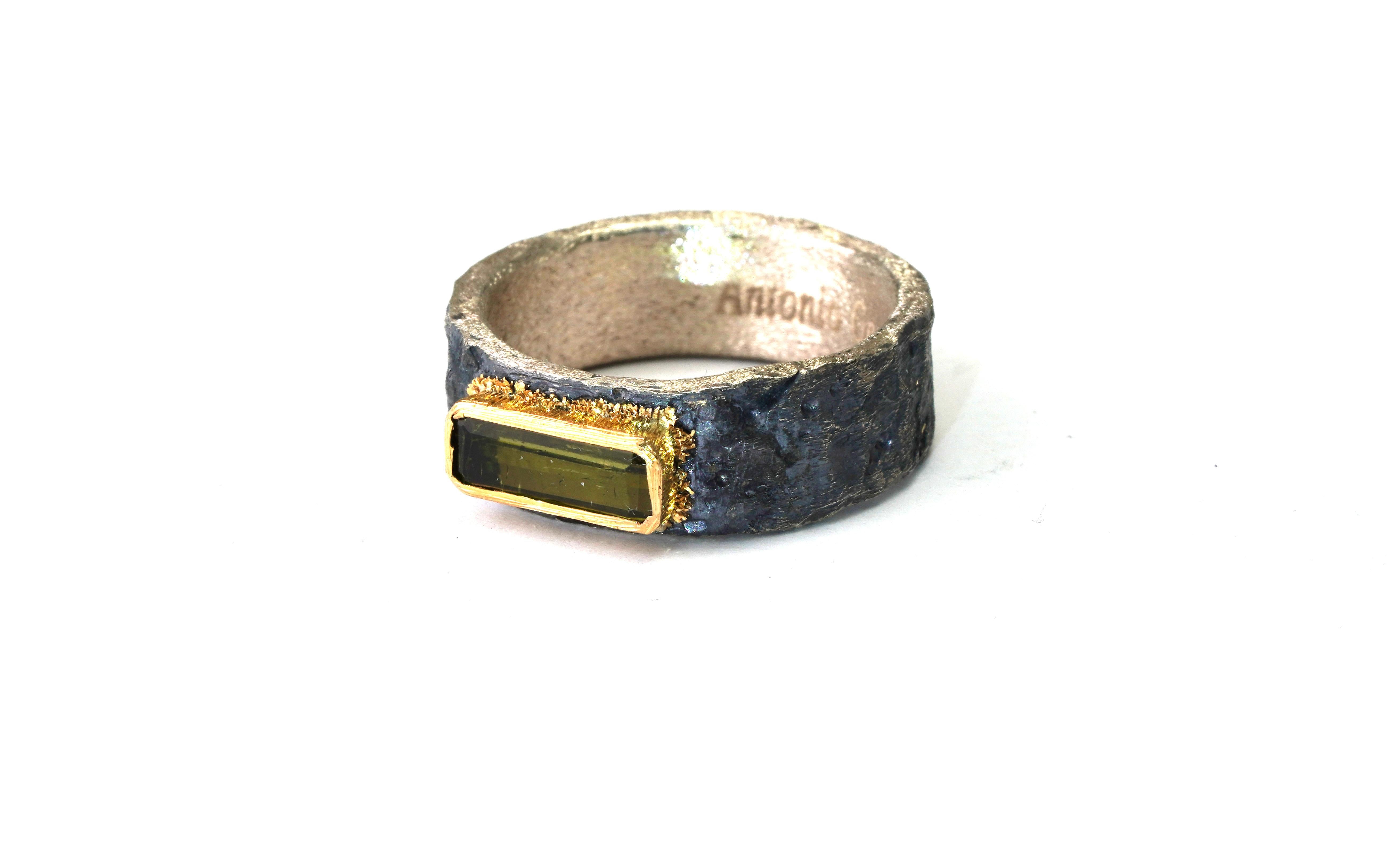 Modern 925 Oxidized Silver Ring and 22 Karat Yellow Gold Green Tourmaline Ring