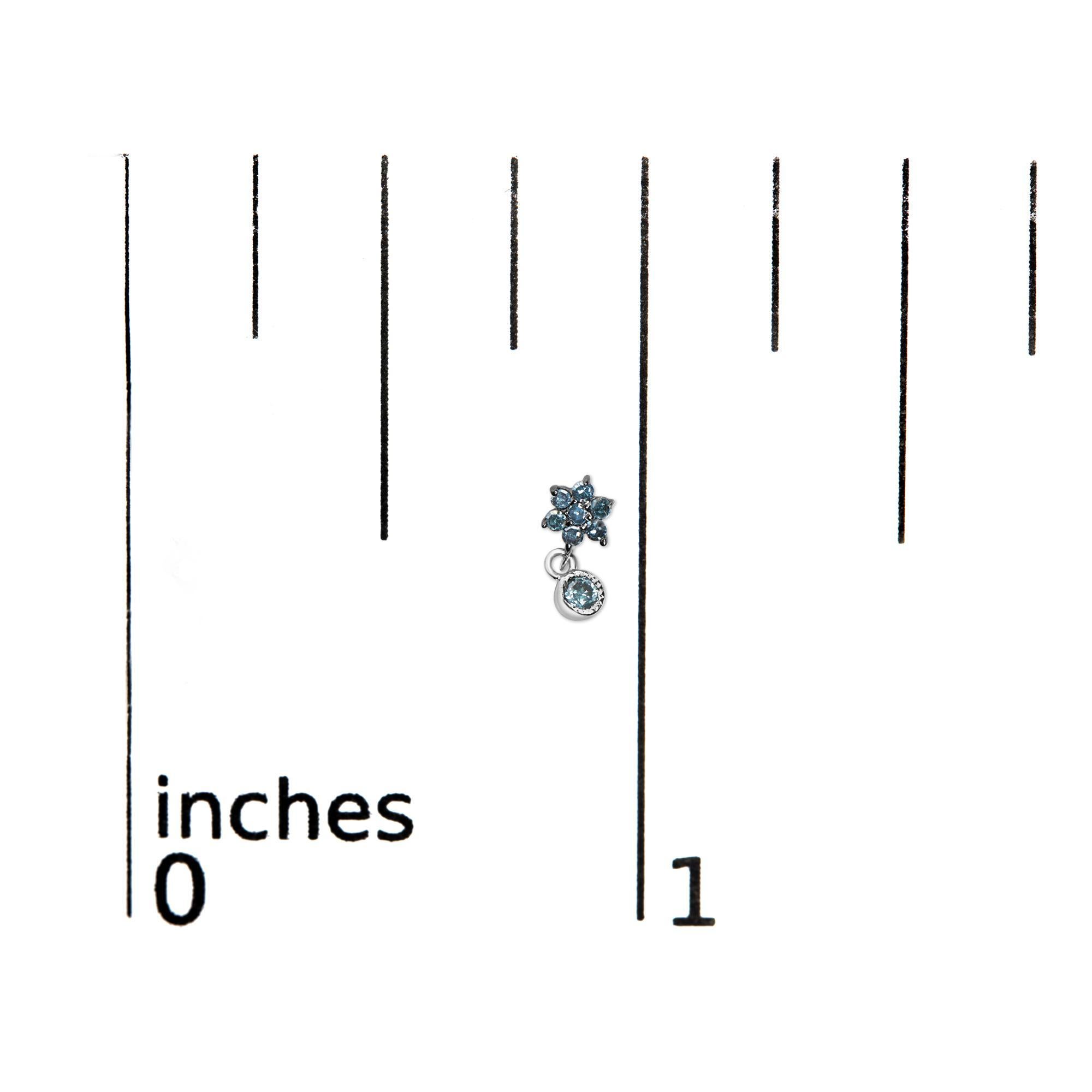 A. Silver 1/10 Cttw Blue Treated Diamond Star Stud Bezel Drop Dangle Earrings (orecchini a goccia con castone) In condizioni Nuovo in vendita a New York, NY