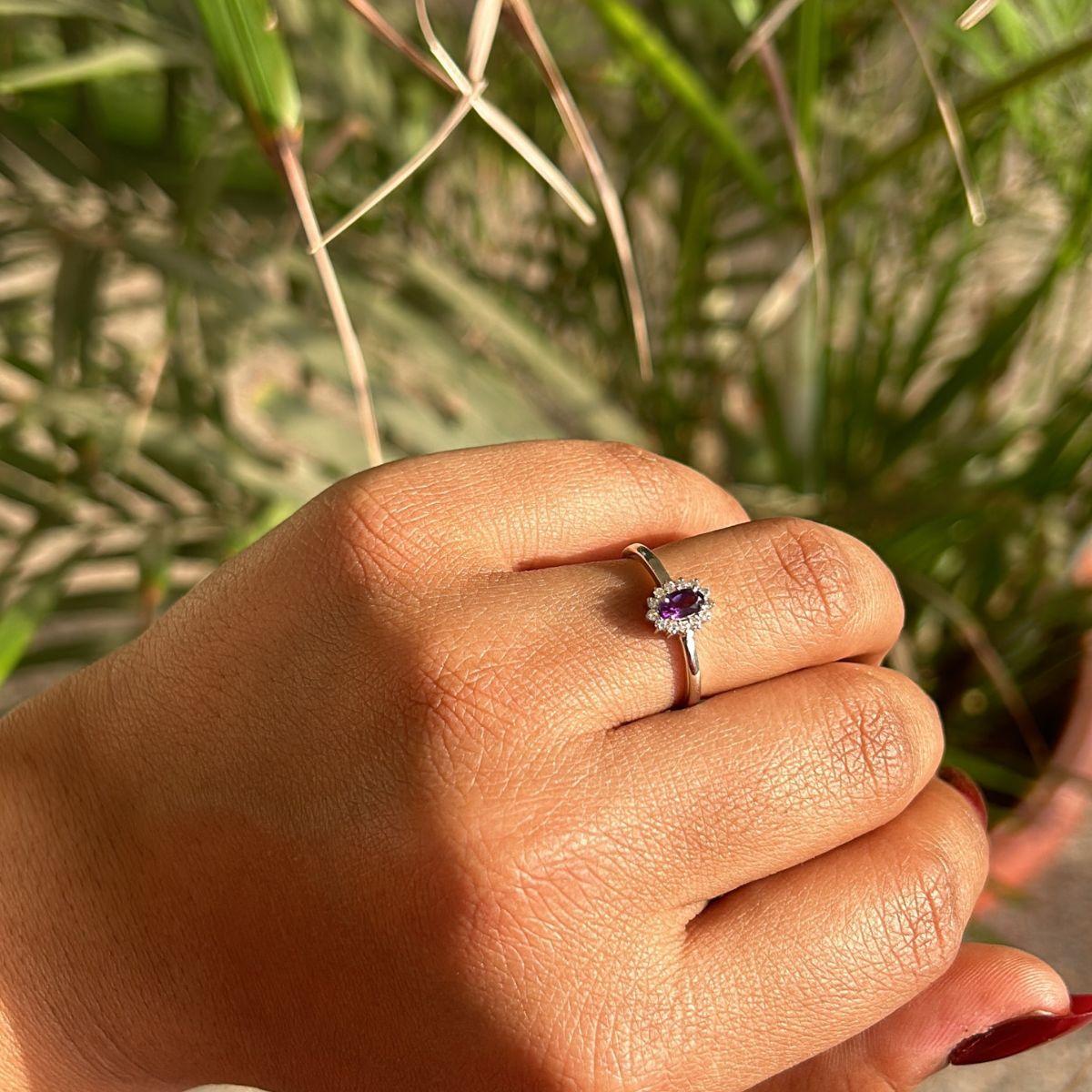 in vendita:  Anello in argento con ametista, pietra di febbraio, zirconi a grappolo per tutti i giorni, per la mamma 2