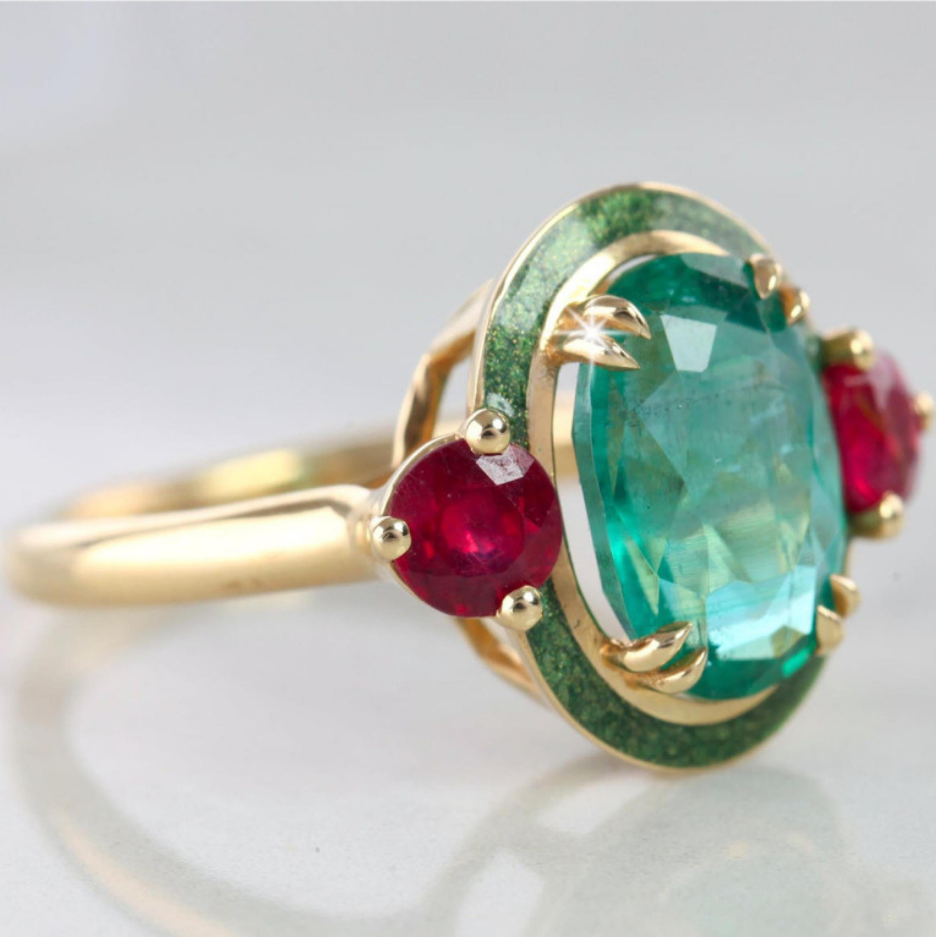 Emerald Cut 925 Silver Artdeco Synthetic Emerald Cocktail Ring, Emerald and Ruby For Sale
