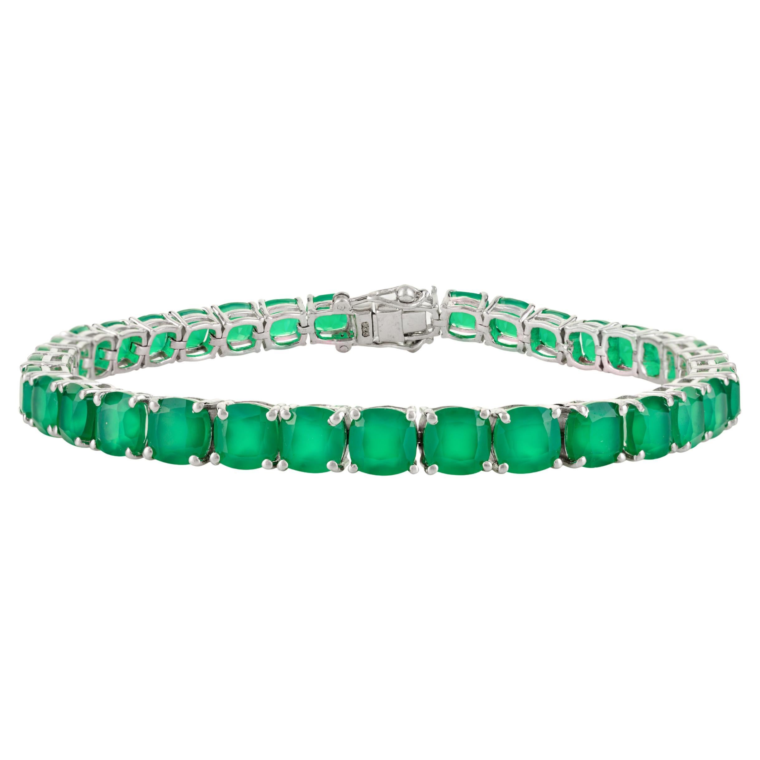 Bracciale tennis in argento 925 con onice verde tagliato a cuscino per un regalo di anniversario di matrimonio in vendita