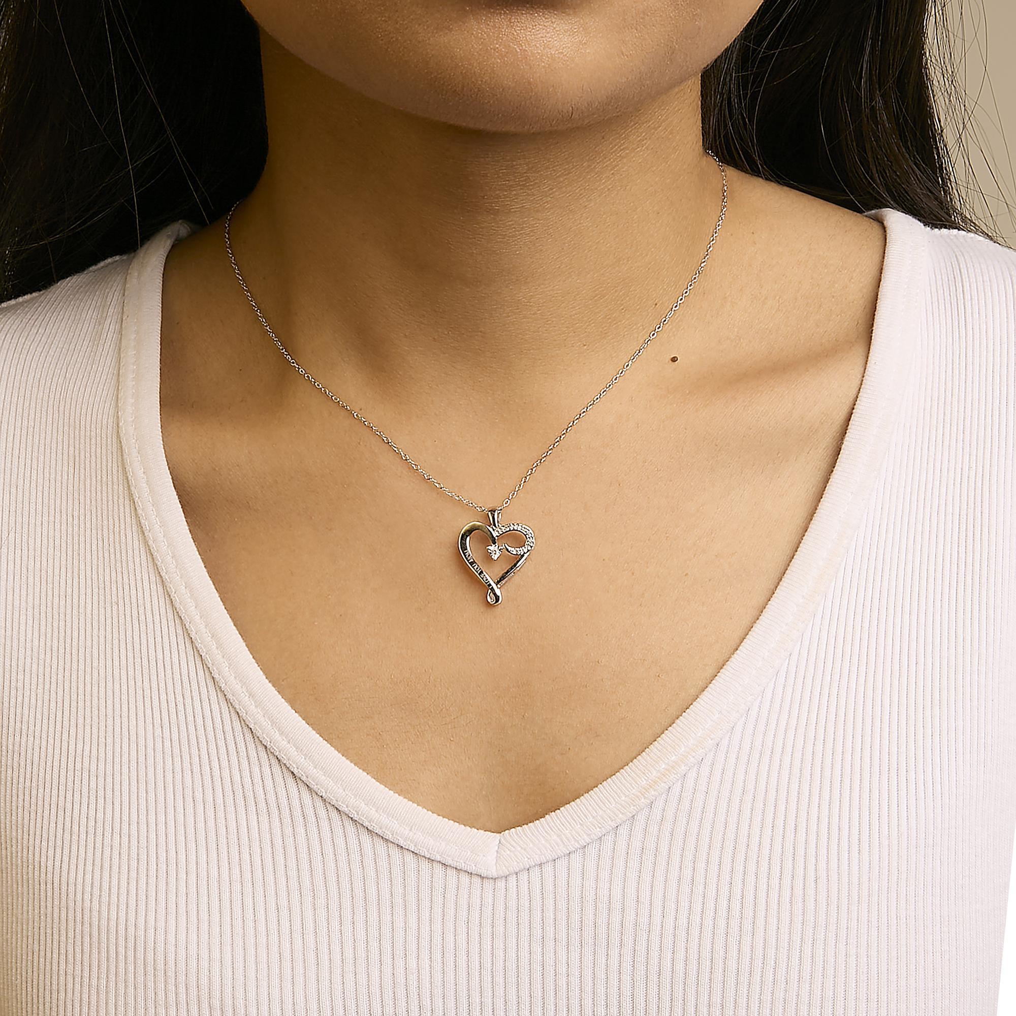 Taille ronde Collier pendentif cœur « I LOVE YOU MOM » avec diamants en argent .925 en vente