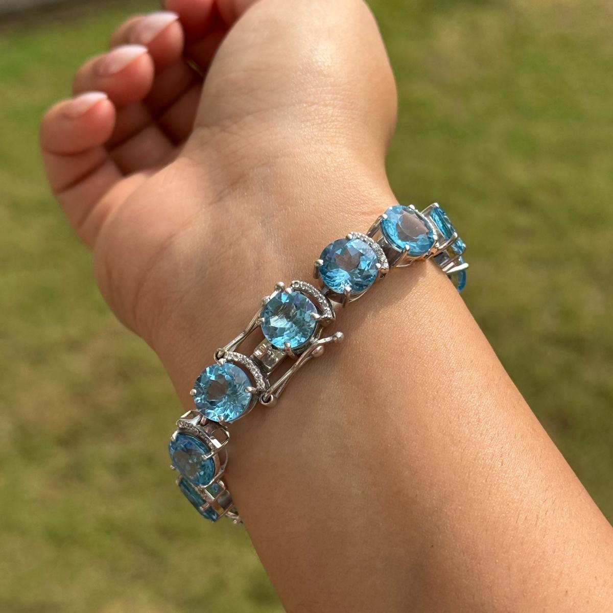 Bracelet de tennis en argent 925 avec topaze bleue naturelle et zircon en vente 3
