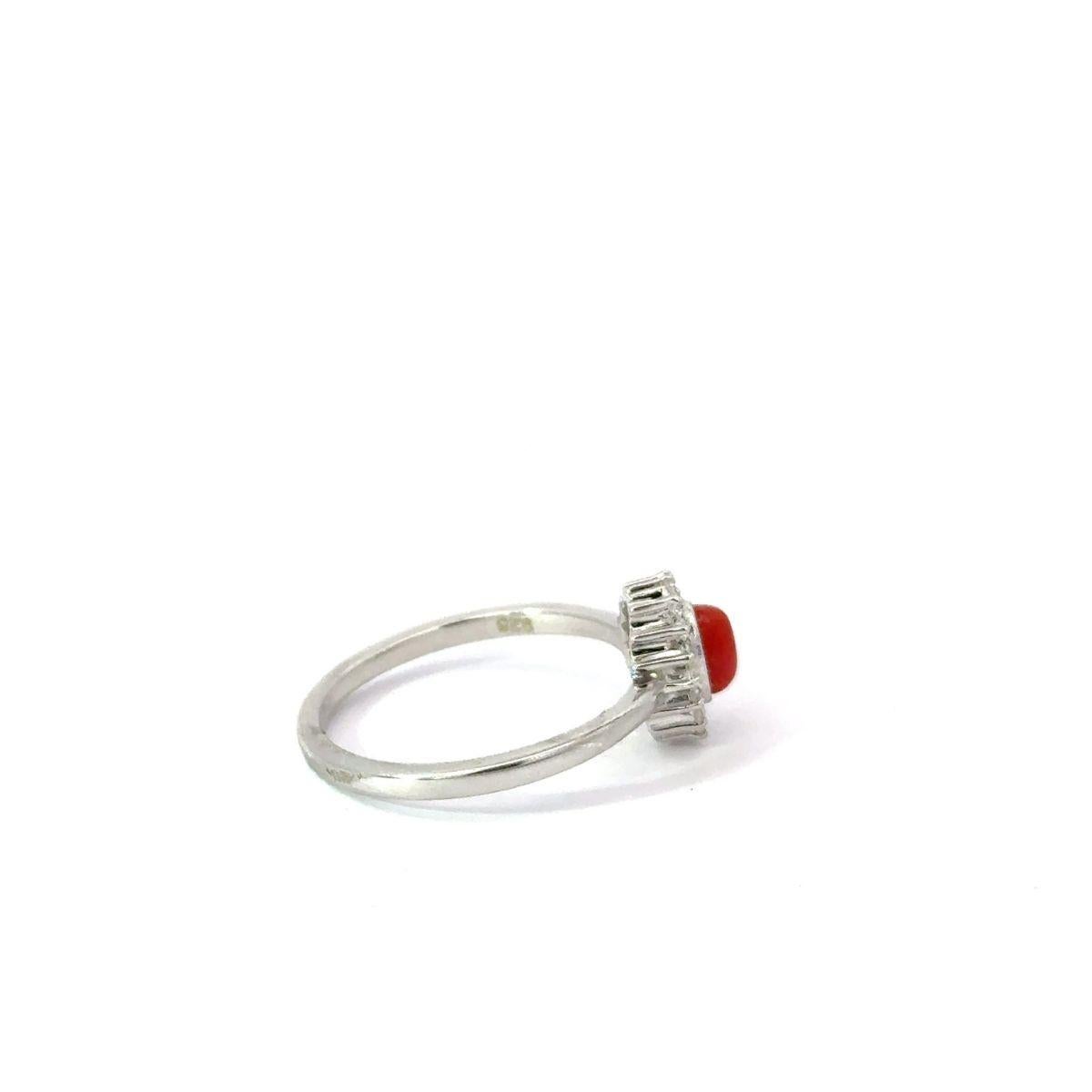 For Sale:  925 Silver Natural Coral Cabochon Gemstone & Zirconia Halo Ring for Grandma Gift 5