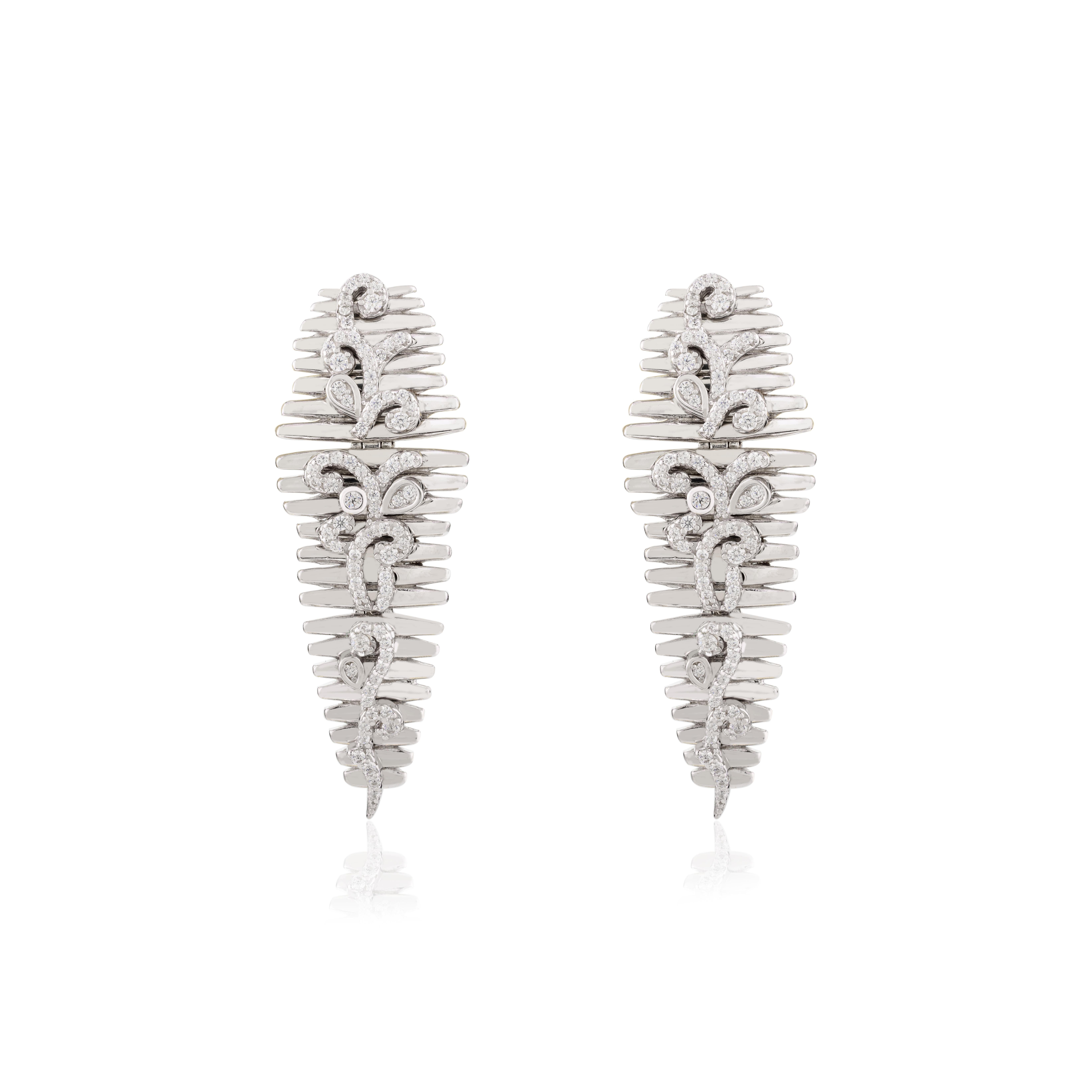 Round Cut 925 Silver Zircon Feather Partywear Dangle Earrings Fashion Jewelry for Mom Gift For Sale
