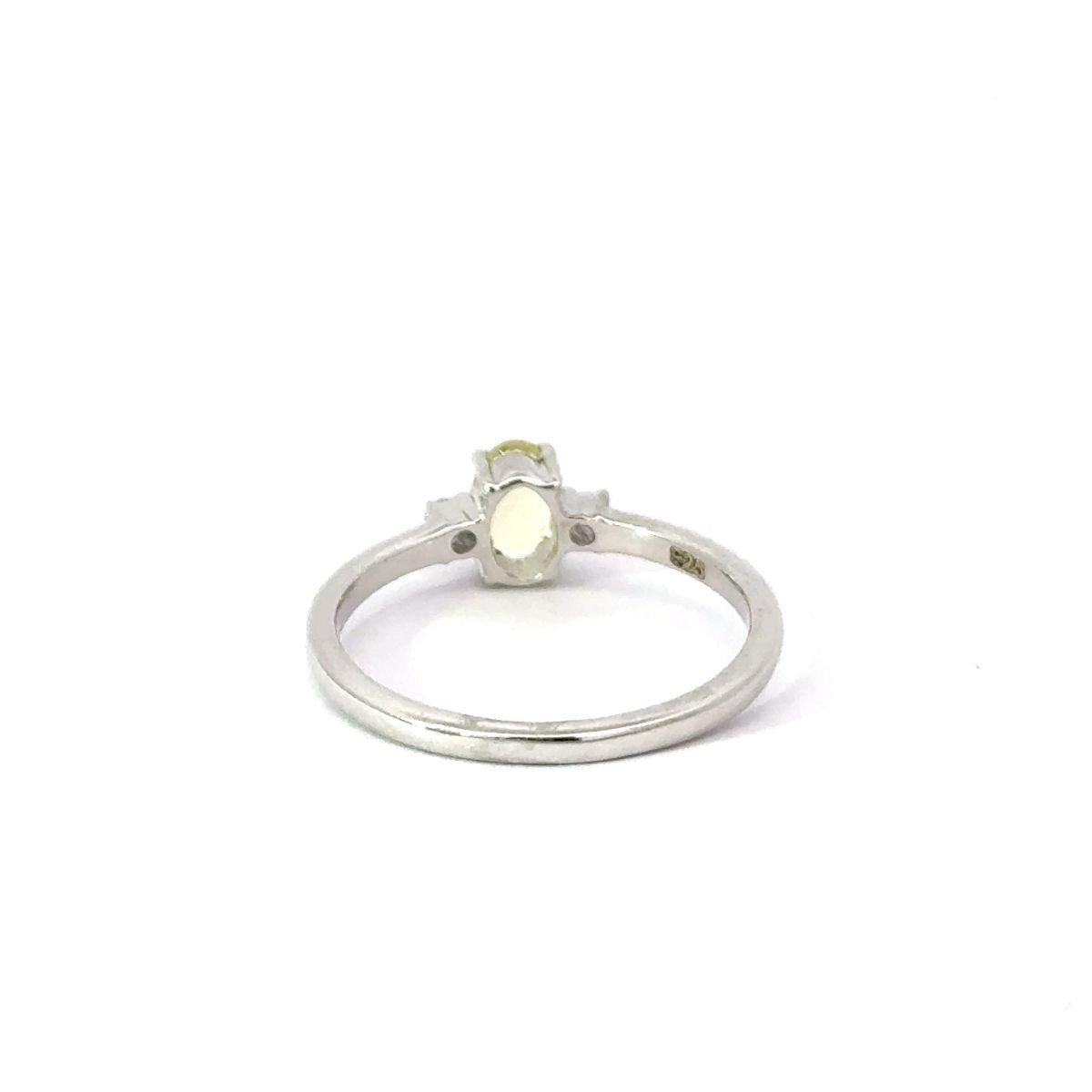 Im Angebot: 925 massivem Silber zierlich Zitrone Quarz mit kubischer Zirkonia Edelstein Ring für Mama () 7