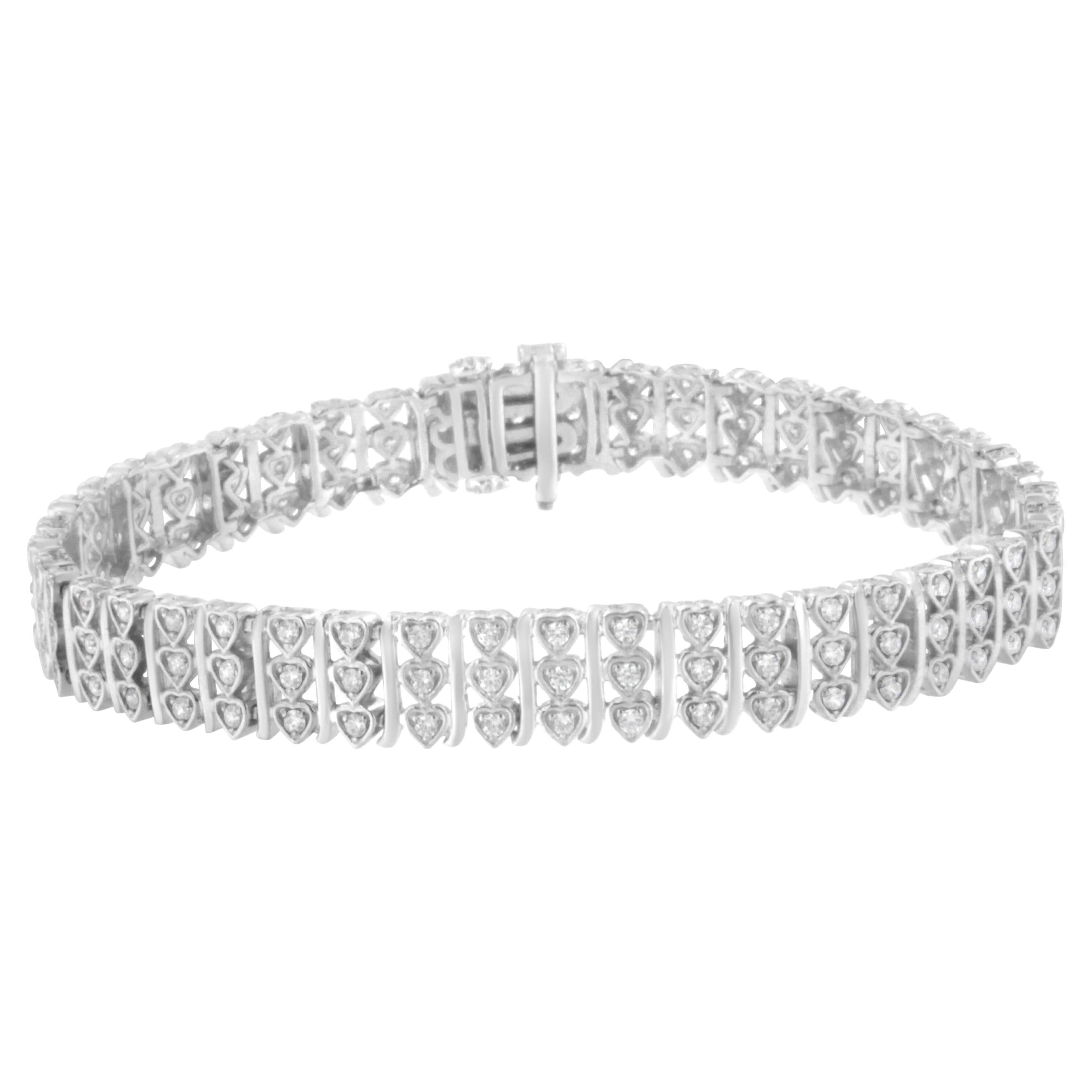 .925 Sterling Silver 1 1/2 Carat Round Diamond 3 Row Heart Link Bracelet For Sale