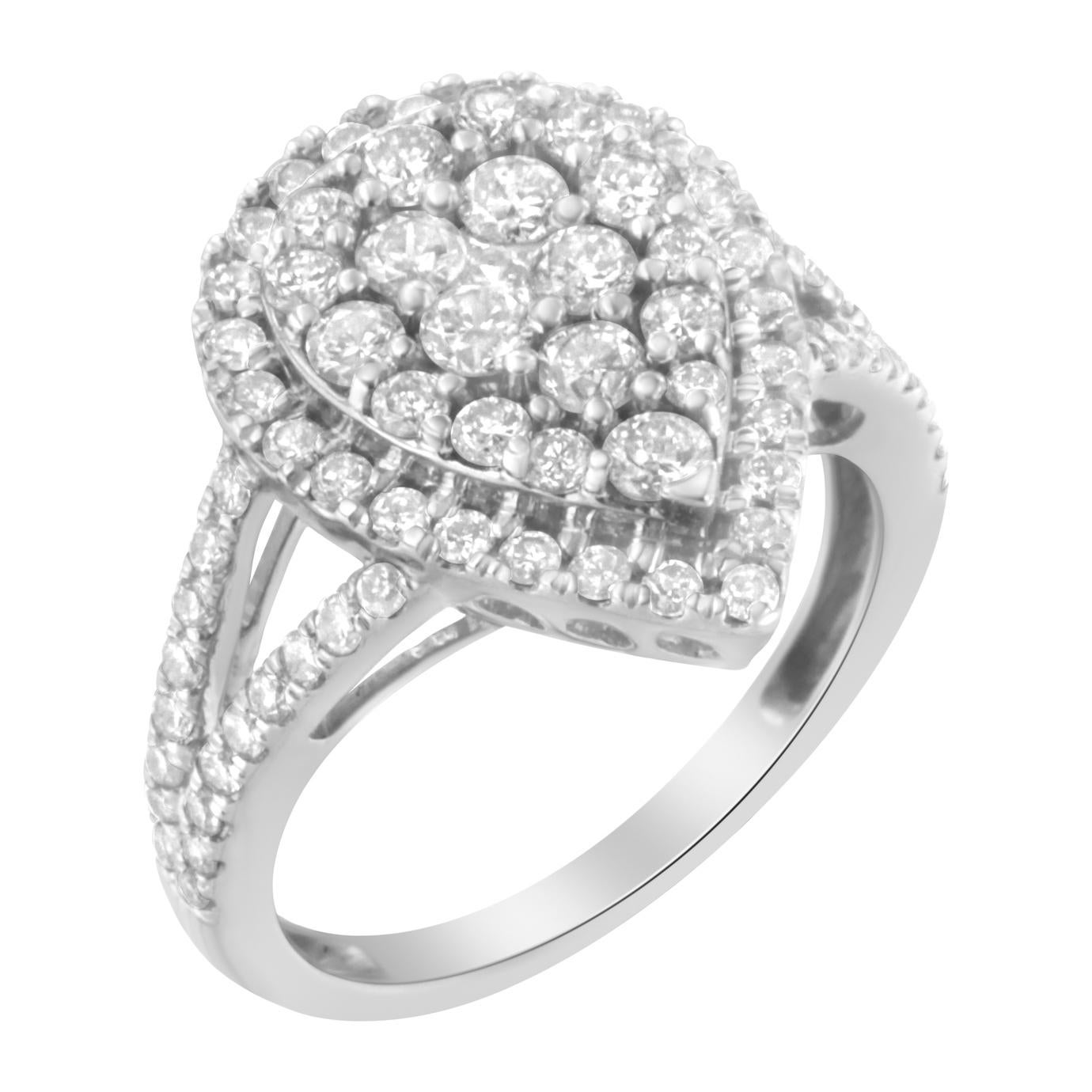 Modern .925 Sterling Silver 1 1/2 Cttw Diamond Cluster Ring (H-I Color, I1-I2 Clarity) For Sale