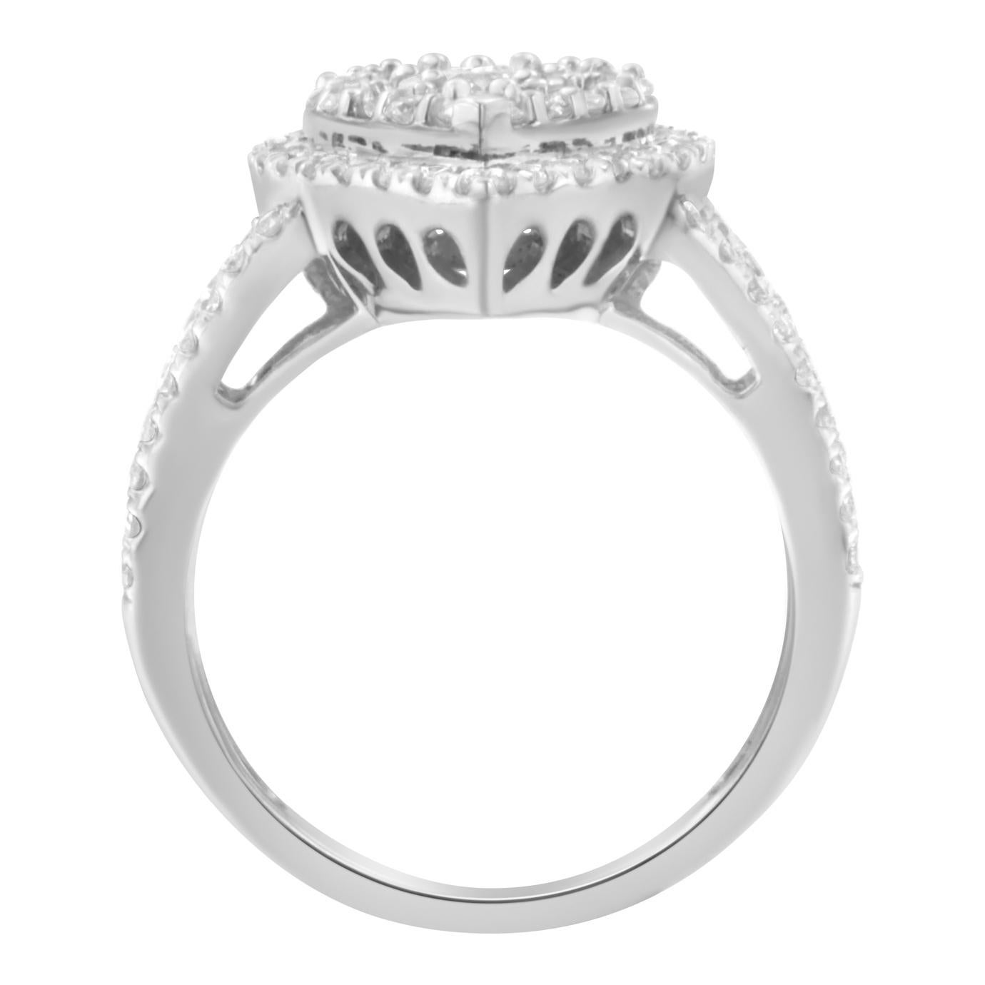 Round Cut .925 Sterling Silver 1 1/2 Cttw Diamond Cluster Ring (H-I Color, I1-I2 Clarity) For Sale