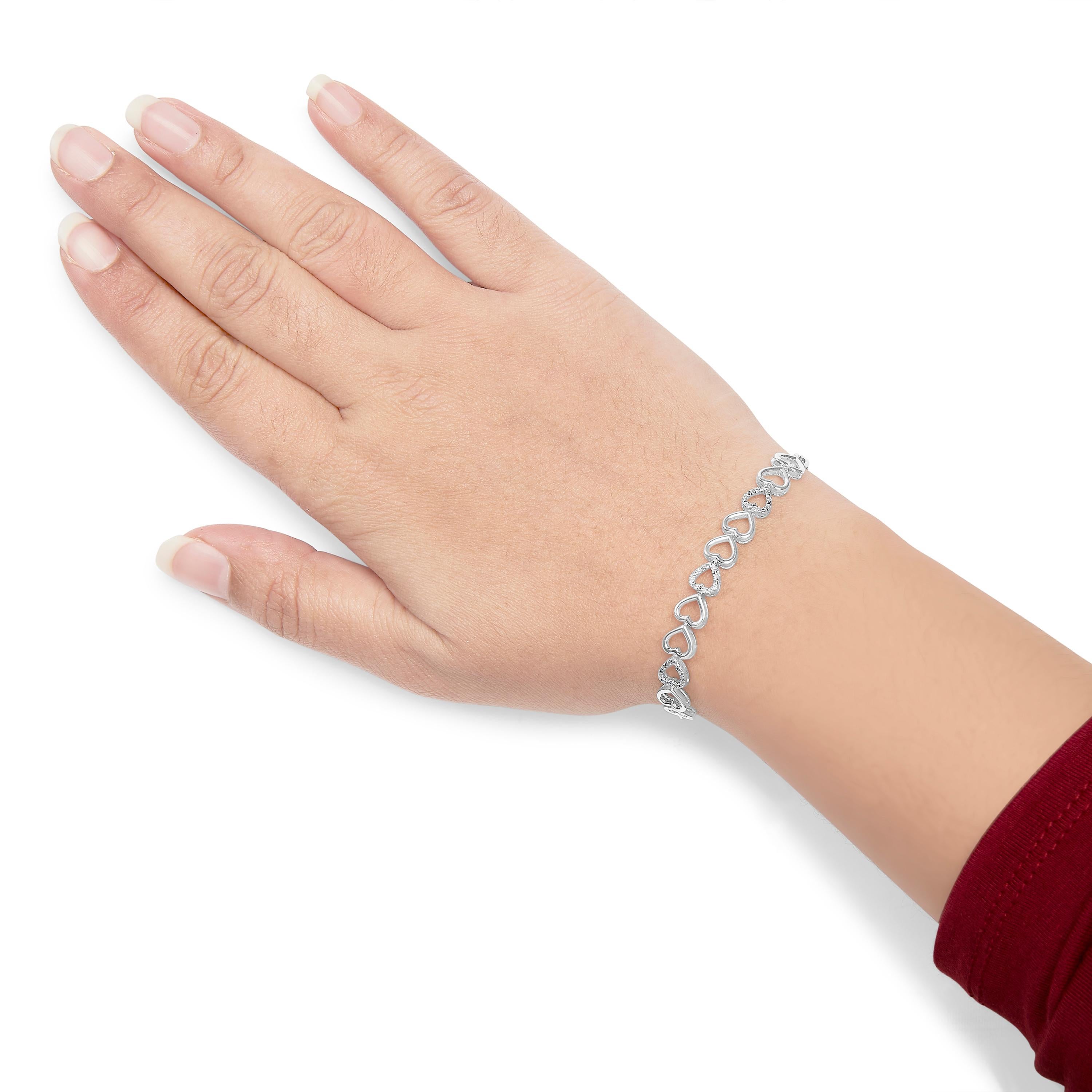 Moderno .925 Bracciale Bolo in argento sterling con diamante da 1/10 di carato in vendita