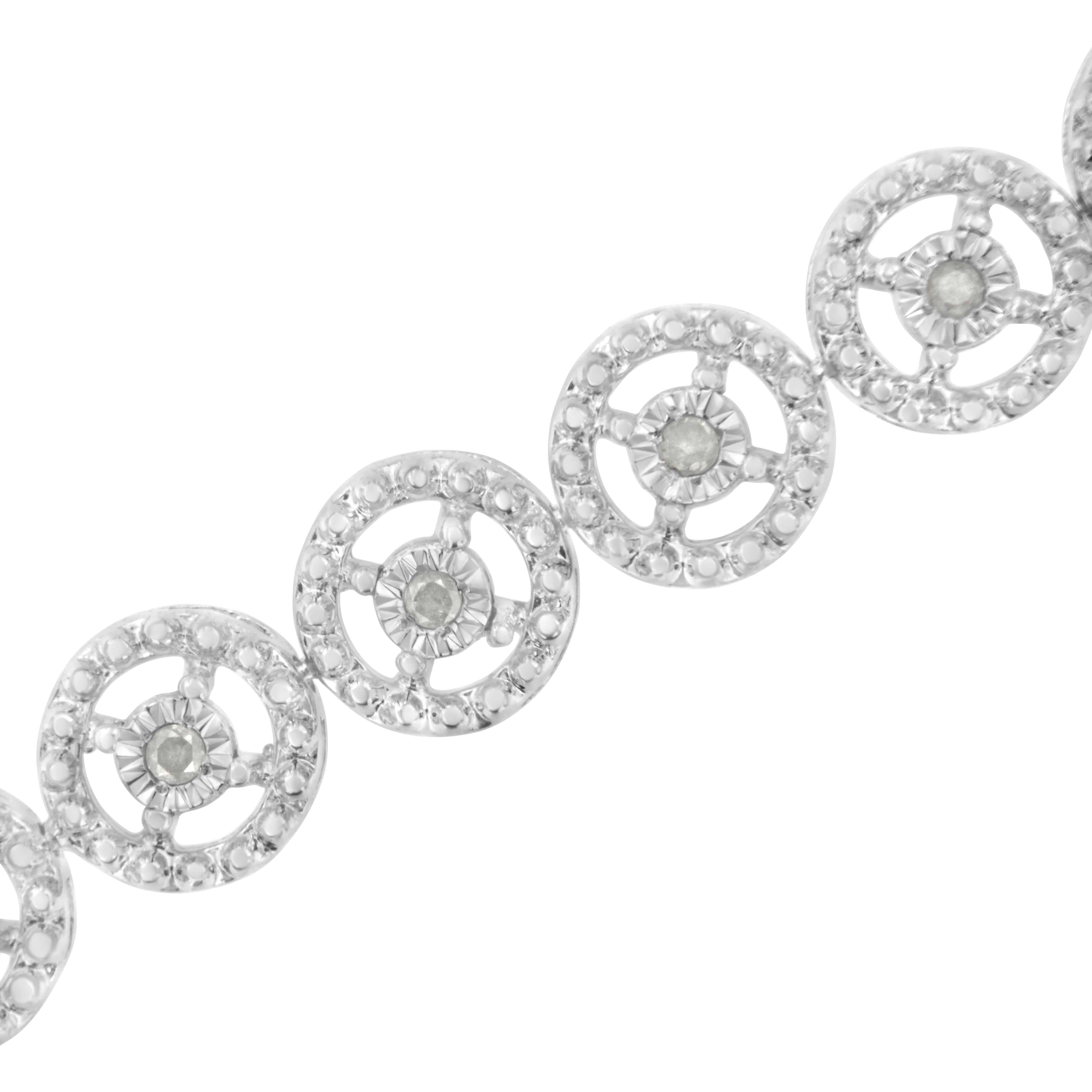 Taille ronde .925 Sterling Silver 1/2 Carat Diamond Tennis Link Bracelet en vente