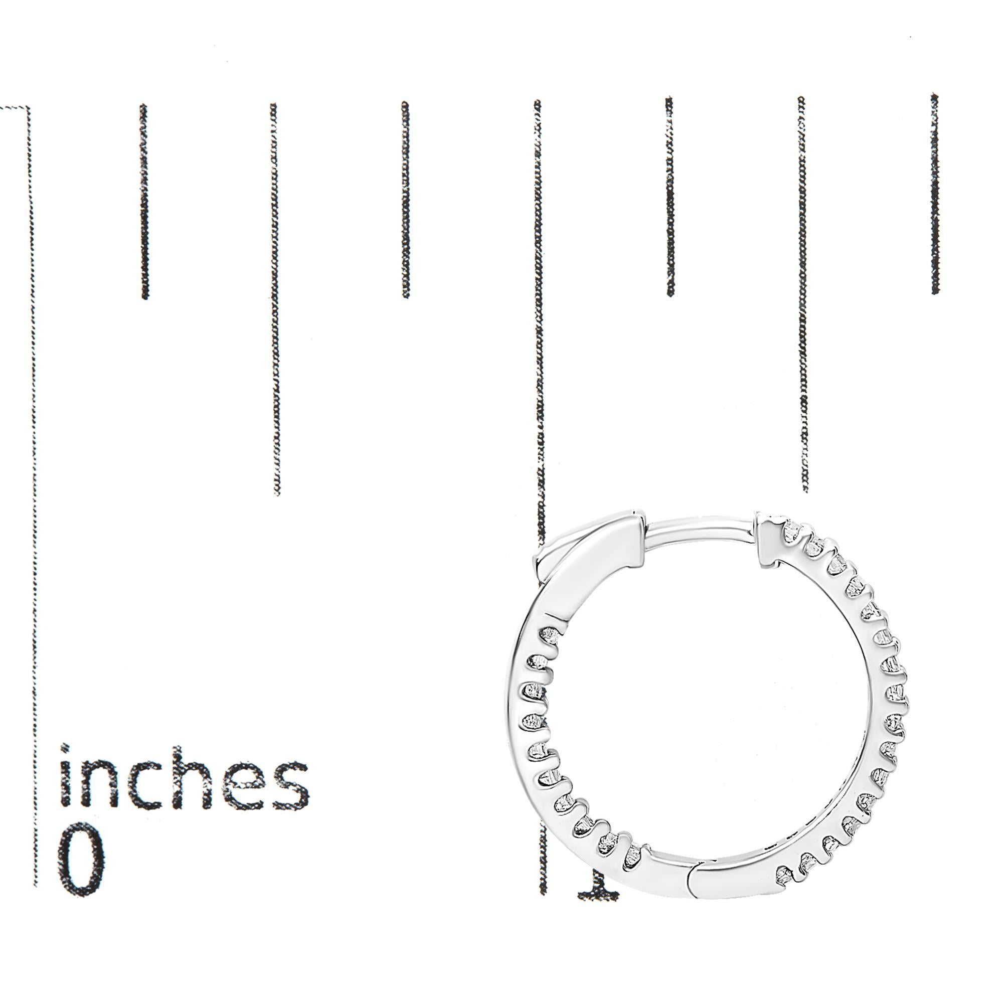 .925 A. Silver 1/2 Cttw Princess Diamond Inside Out Orecchini a cerchio In condizioni Nuovo in vendita a New York, NY