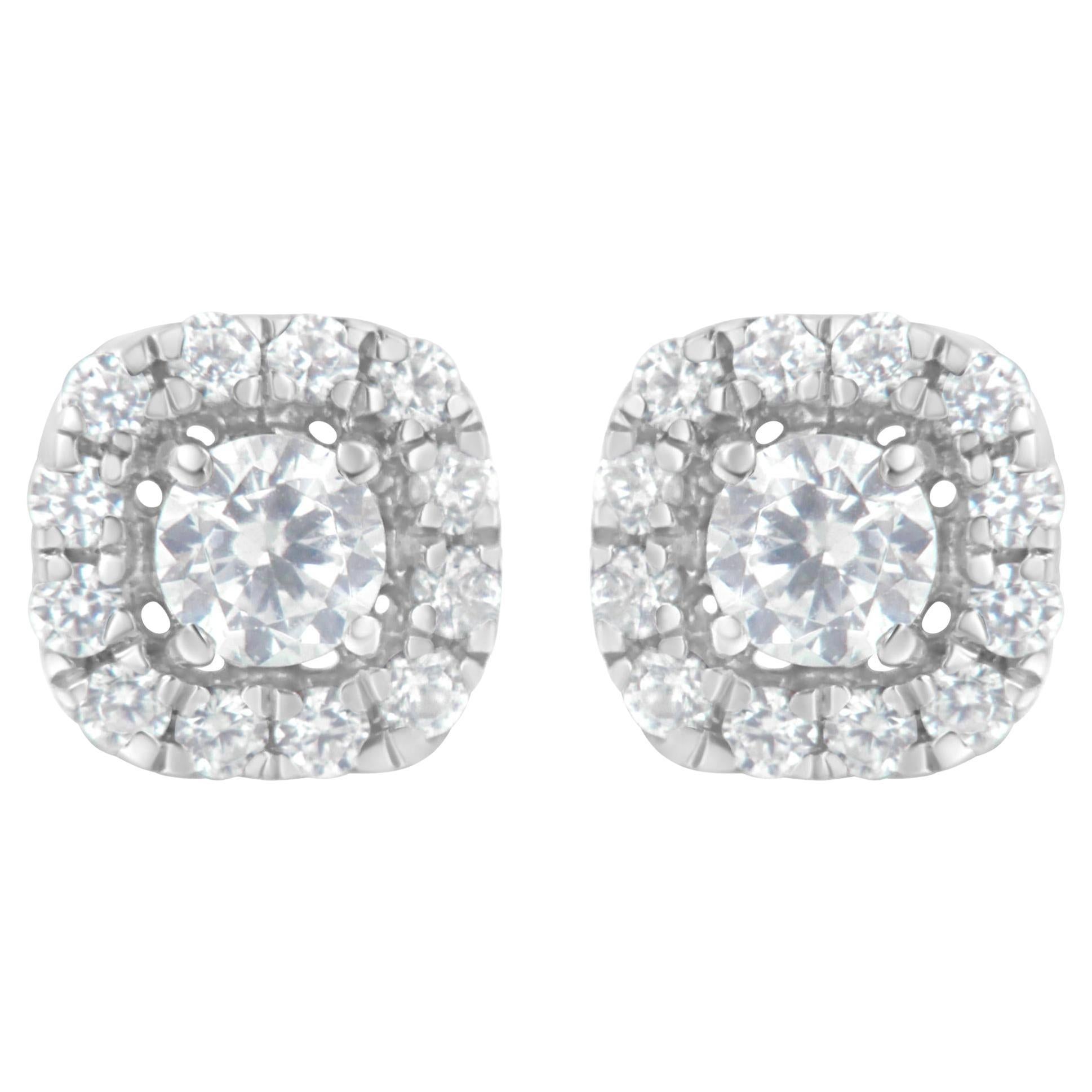 Clous d'oreilles solitaires en argent sterling de 1/2 carat avec diamant de taille ronde de .925 carat