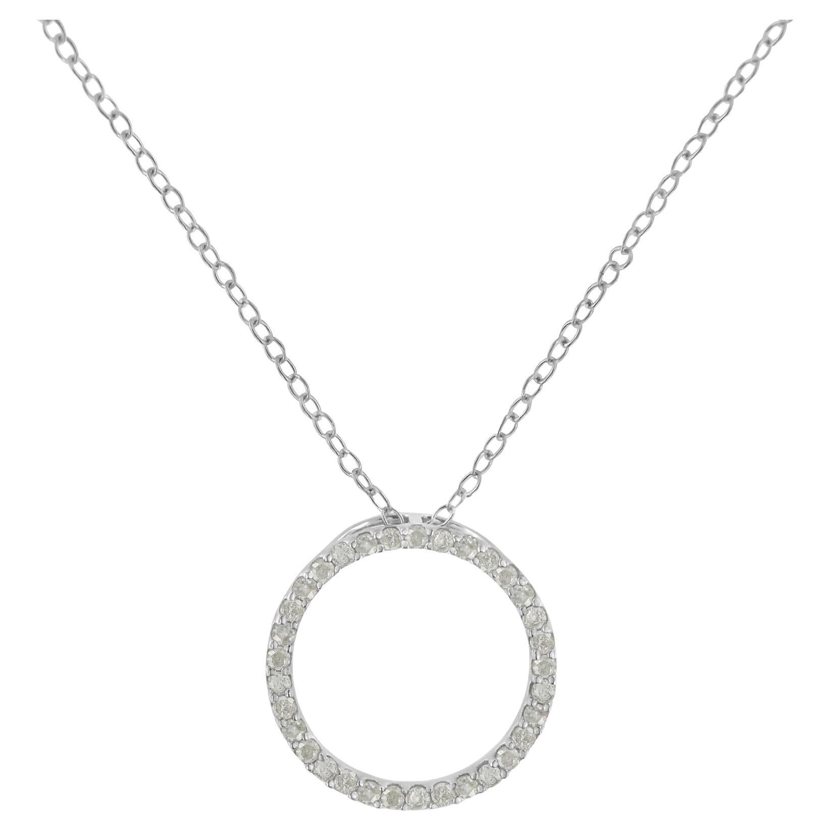 Collana con ciondolo a forma di cerchio aperto in argento 925 con diamanti da 1/3 Cttw