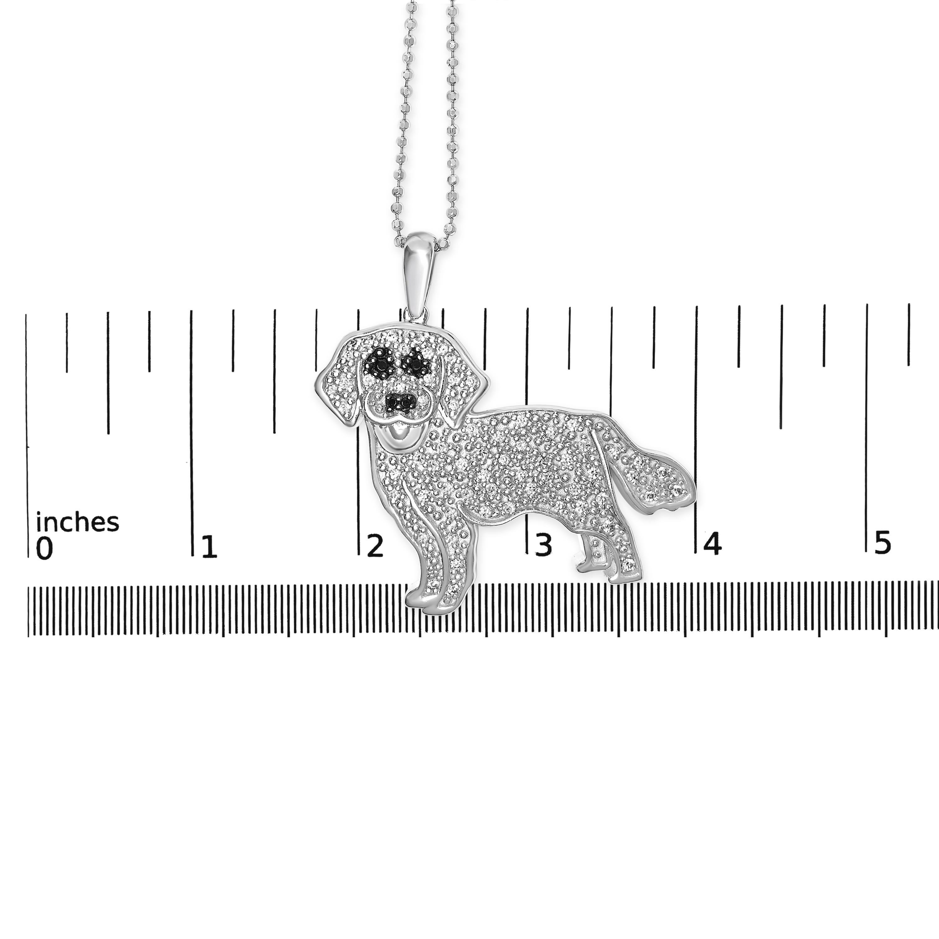 Donna Collana di Labrador Retriever in argento 925 con diamanti bianchi e neri da 1/3 Cttw in vendita