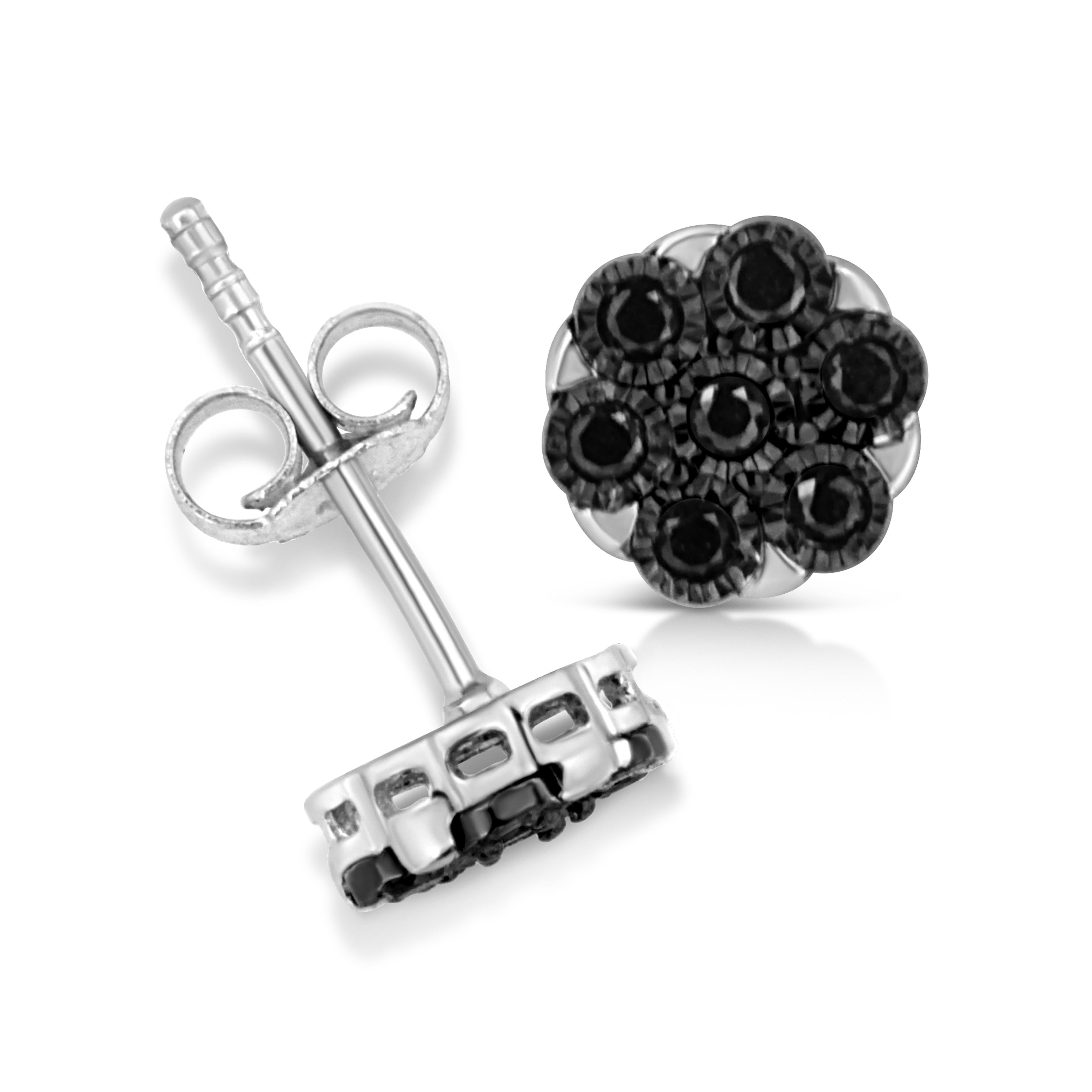 .925 Sterling Silver 1/4 Carat Color Treated Black Diamond Flower Stud Earrings In New Condition For Sale In New York, NY