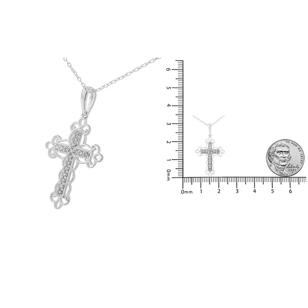 .925 Sterling Silver 1/4 Carat Diamond Art Deco Style Cross Pendant Necklace In New Condition For Sale In New York, NY