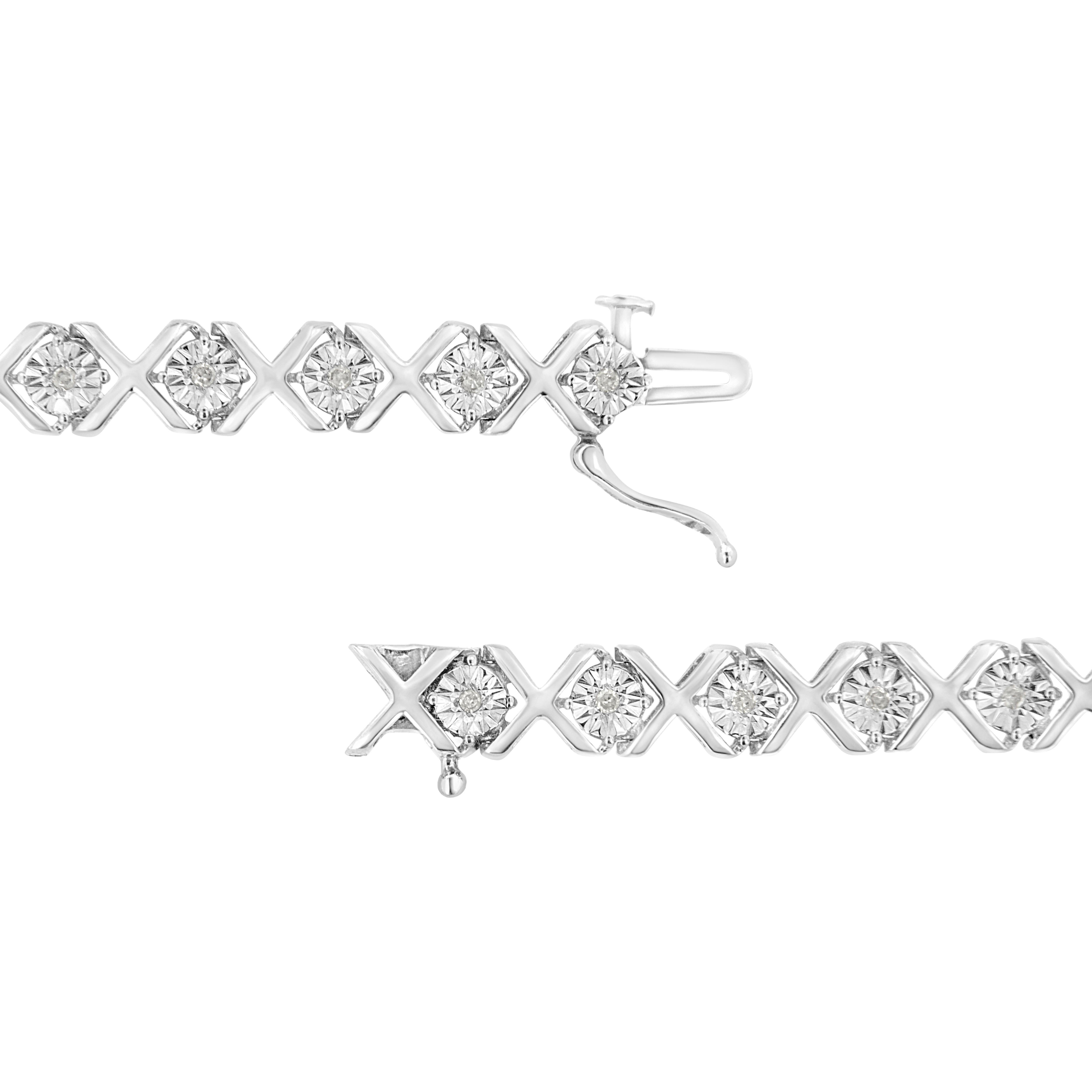 Taglio rotondo .925 Argento Sterling Silver 1/4 Carat Miracle Set Diamond 
