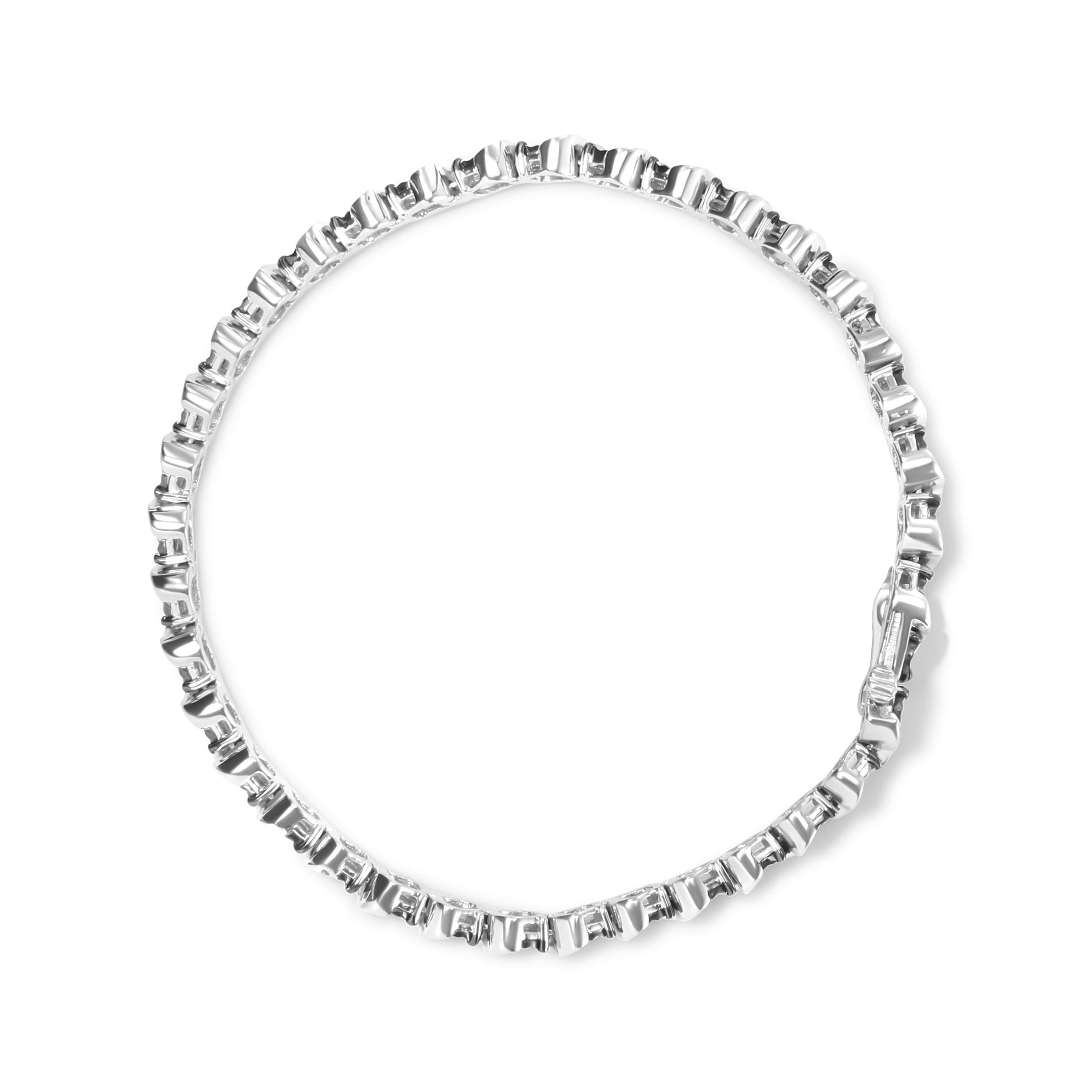 Moderne .925 Sterling Silver Bracelet de tennis avec diamant noir traité 1/4 carat en vente