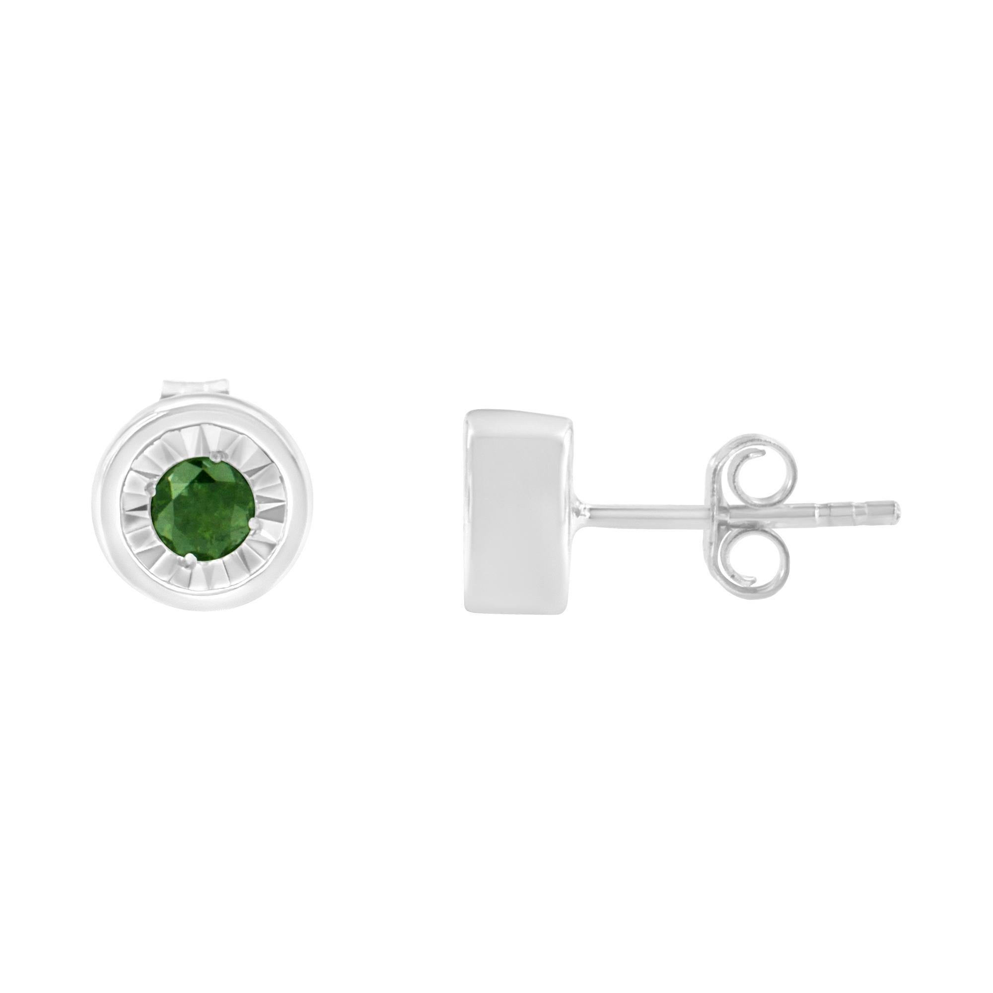 green diamond stud earrings