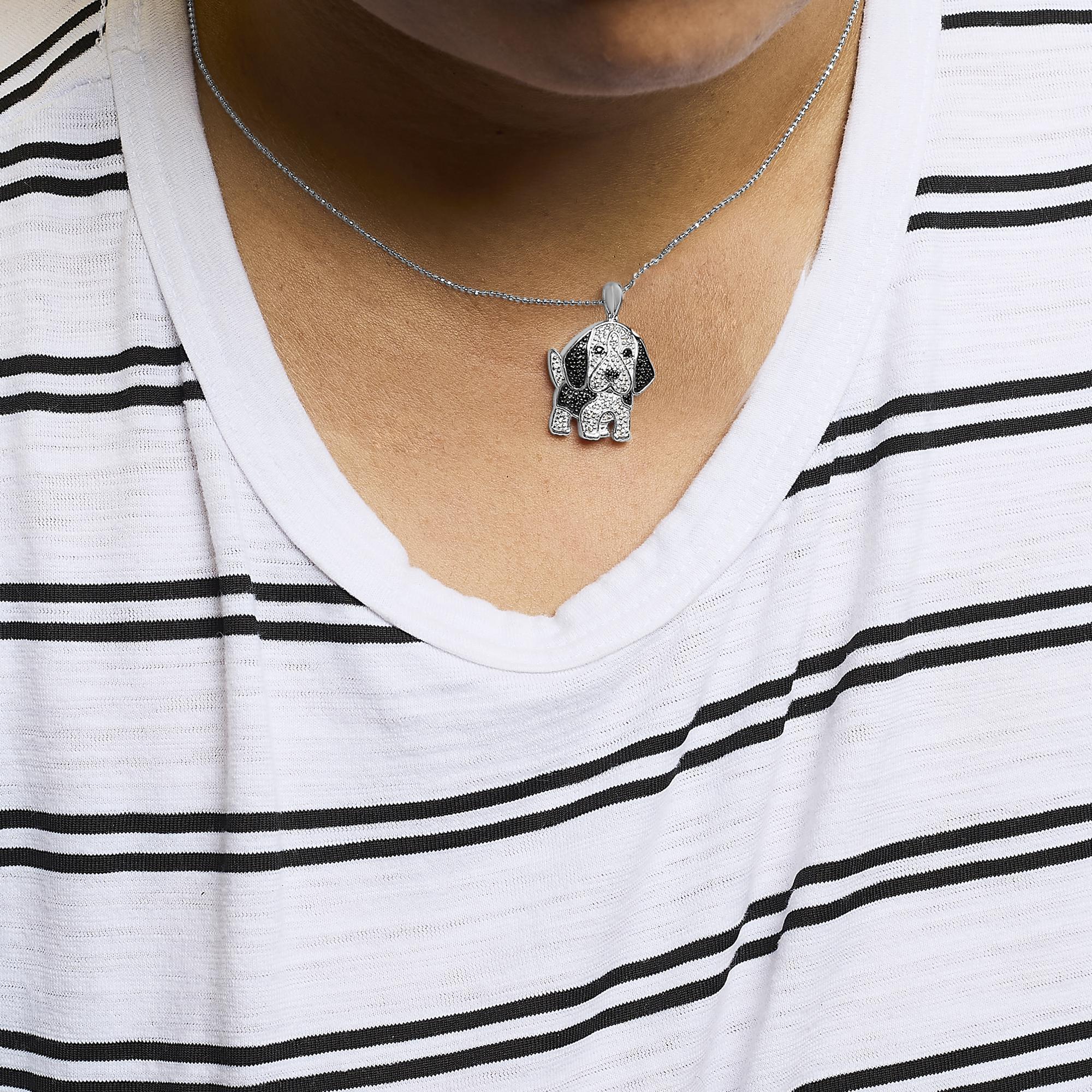 .925 Plata de Ley 1/4 cttw Diamante Colgante Perro 18