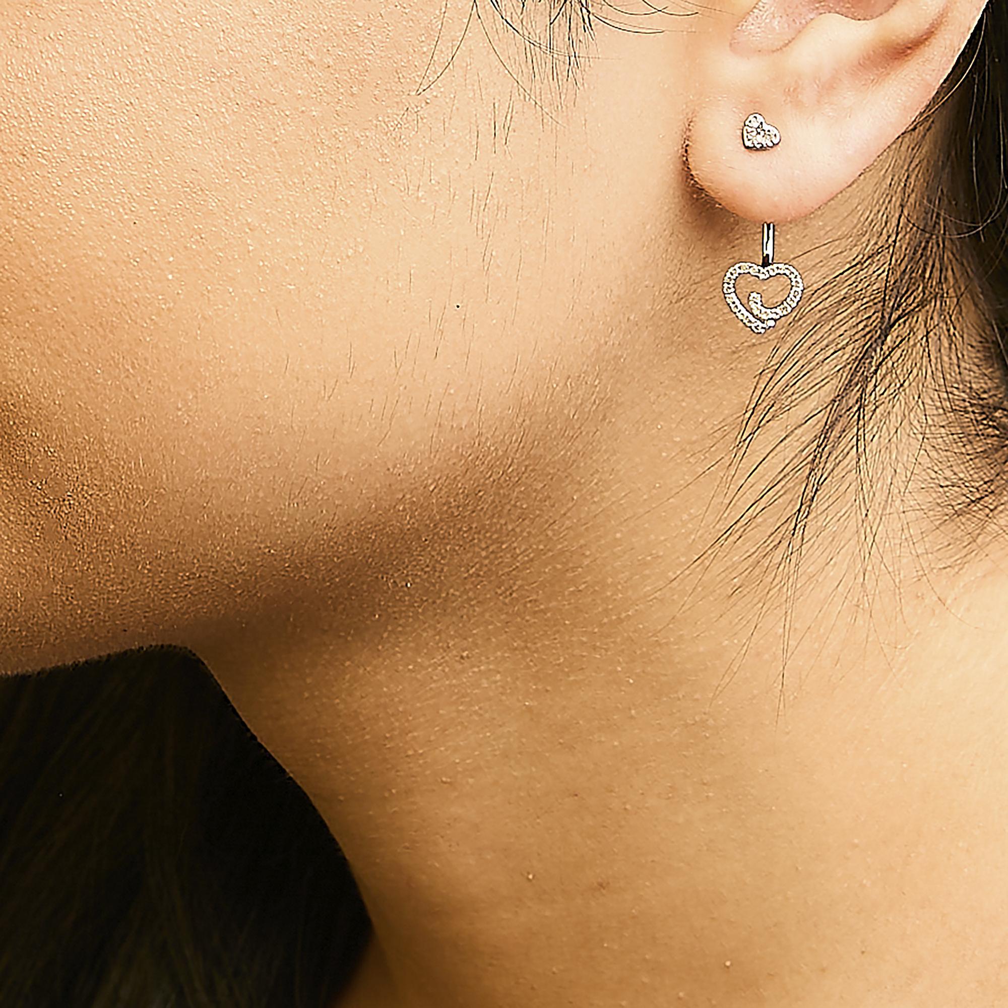 .925 Sterling Silver 1/4 Cttw Diamond Swirl Heart Earrings In New Condition For Sale In New York, NY
