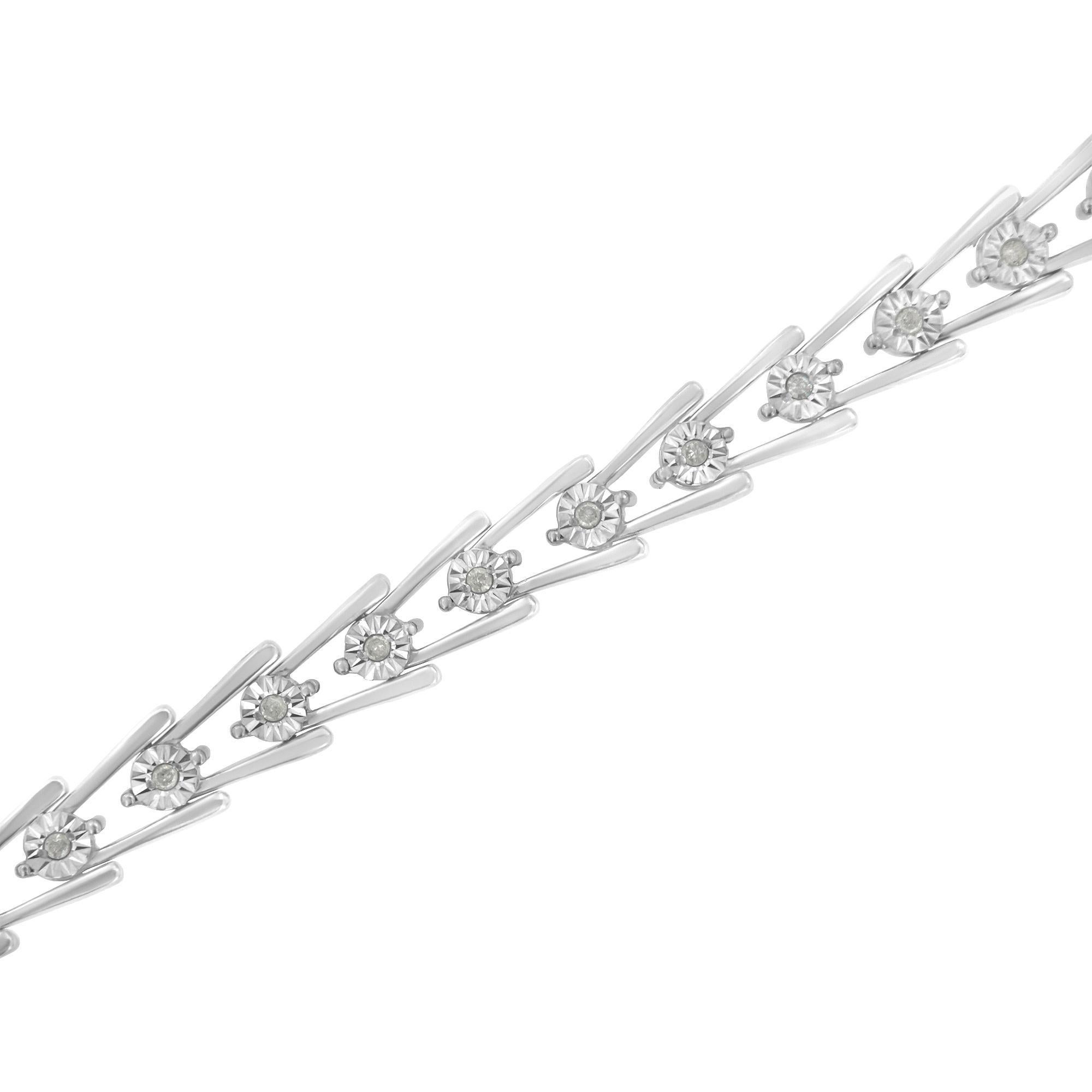 Taglio rotondo .925 Argento 925 1/4 cttw Miracle Set Diamond Bracciale sottile e aperto a 