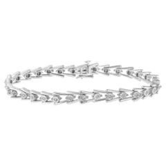 .925 Sterling Silber 1/4 cttw Miracle Set Diamant Elegantes und offenes "V"-Armband aus Sterlingsilber